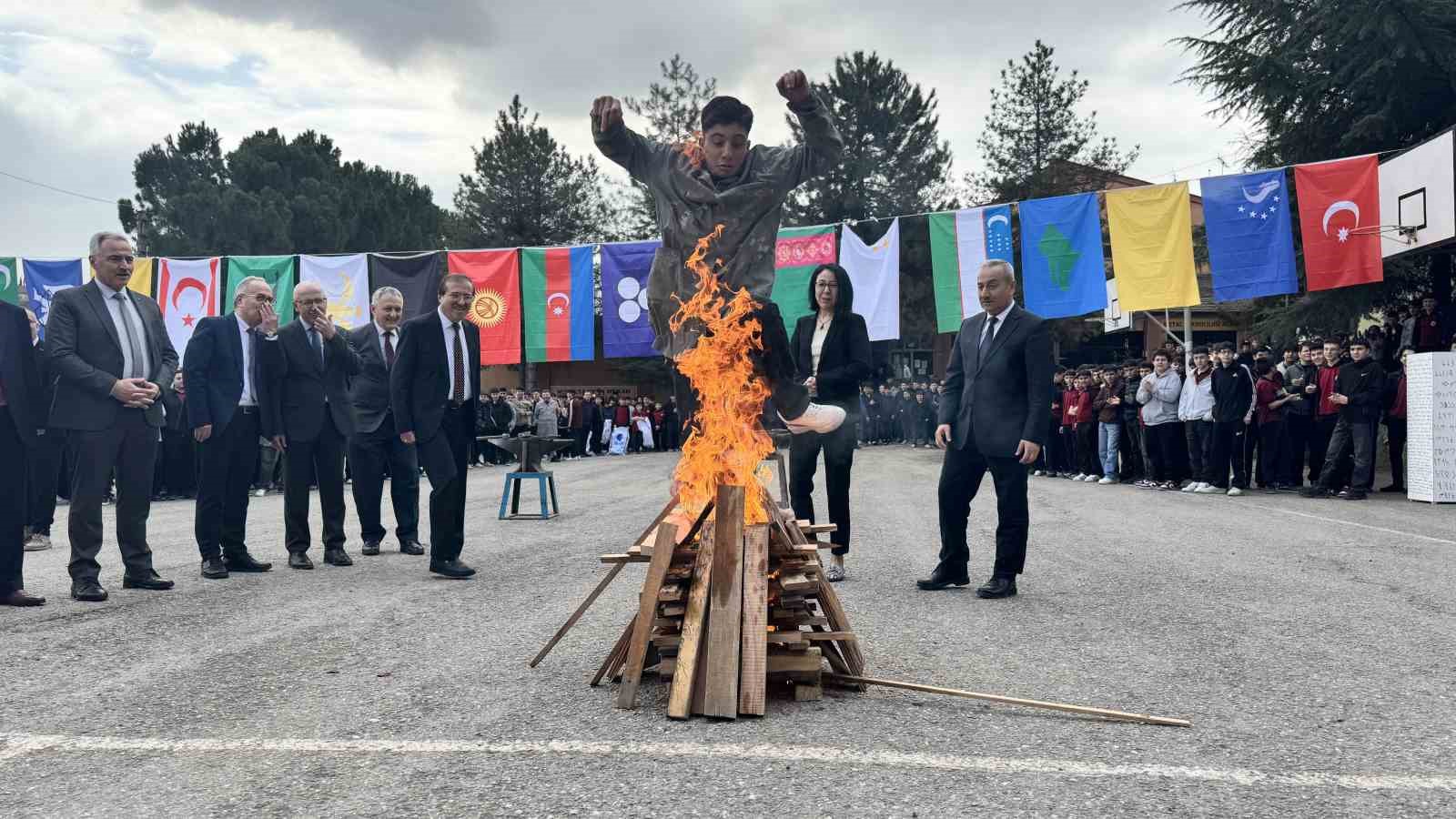 Karabük’te nevruz kutlamaları coşkulu görüntülere sahne oldu
