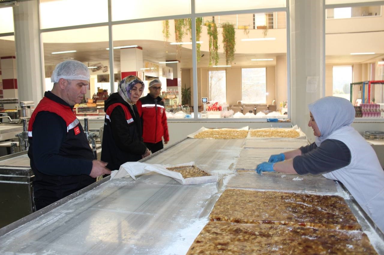 Karabük’te Ramazan Bayramı öncesi gıda denetimleri artırıldı
