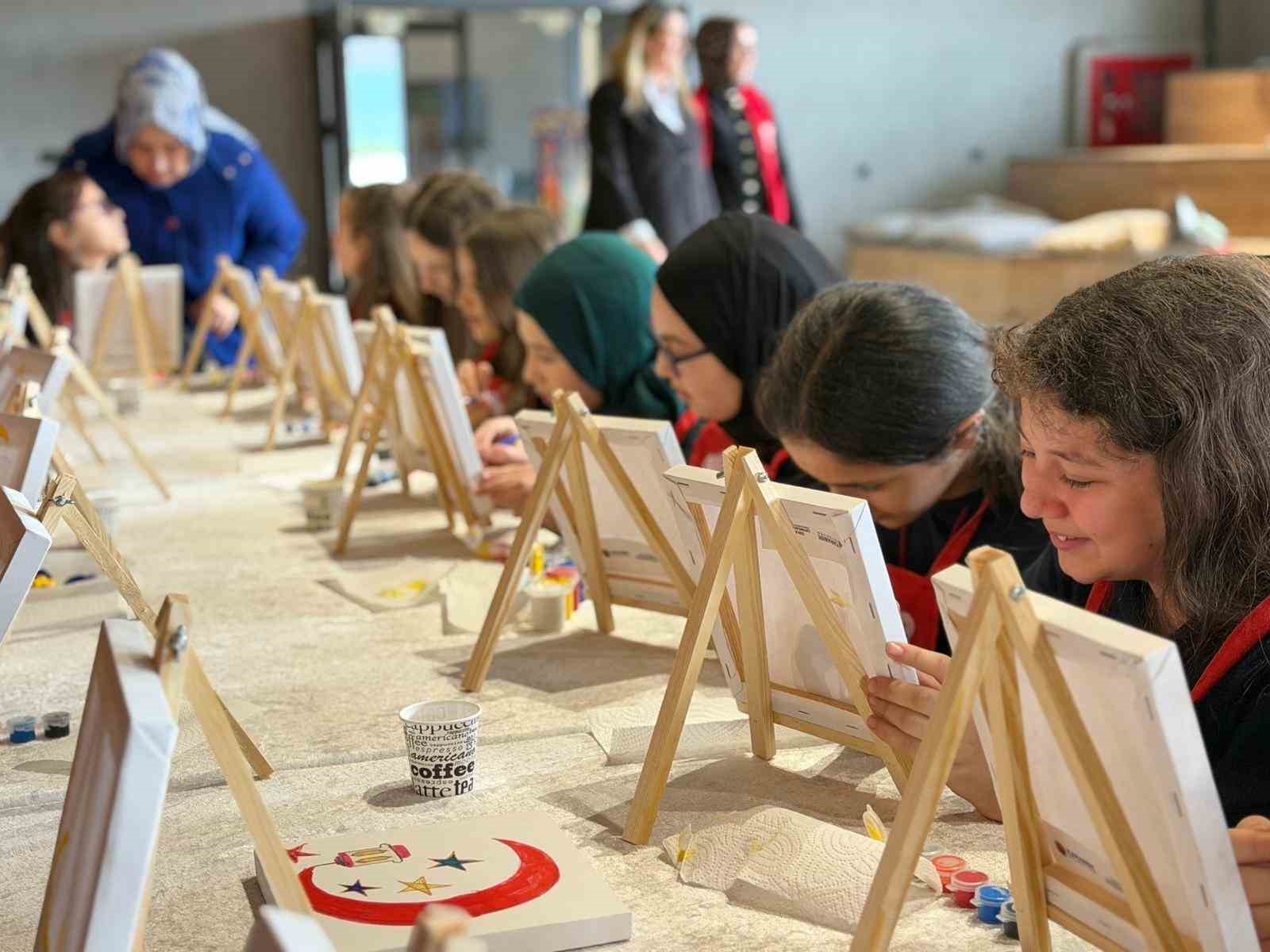 Karabük’te ramazan sokağı, gün boyu etkinliklerle vatandaşları ağırlıyor
