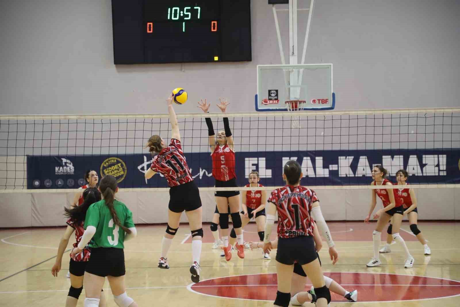 Karabük’te Yurt Lig Karadeniz Grup (1) müsabakaları başladı
