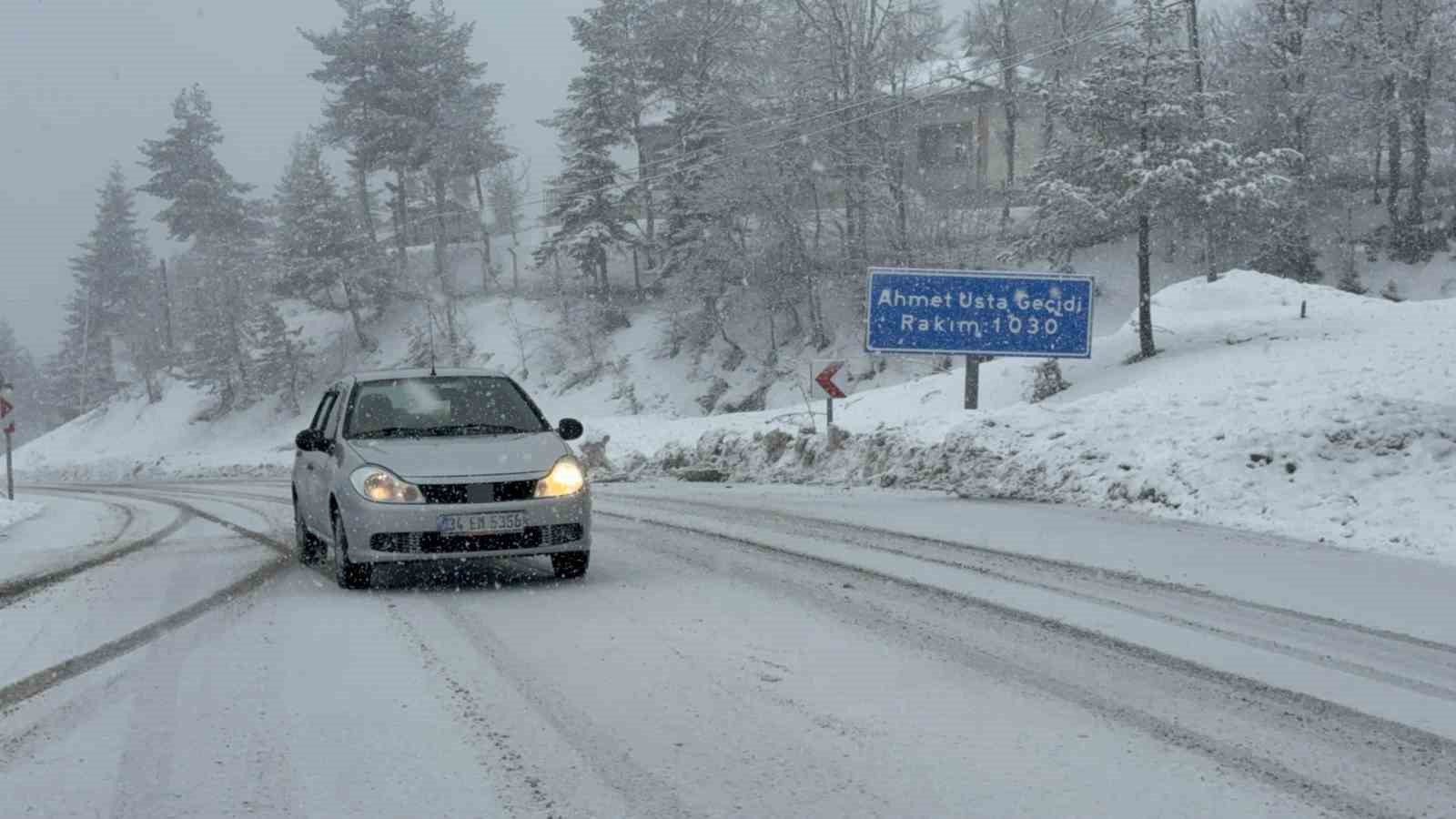 Karabük’ün yüksek kesimlerinde kar yağışı etkili oluyor
