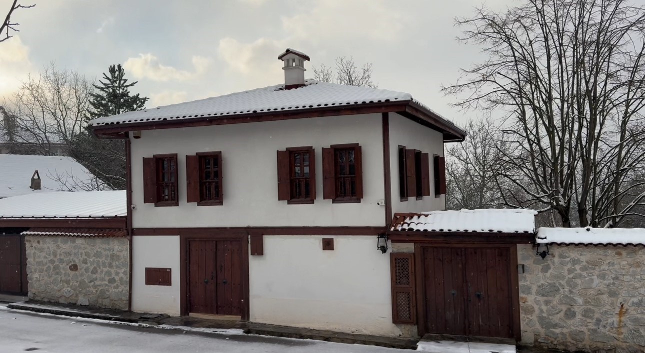 Karabük’ün yüksek kesimlerinde kar yağışı etkili oluyor
