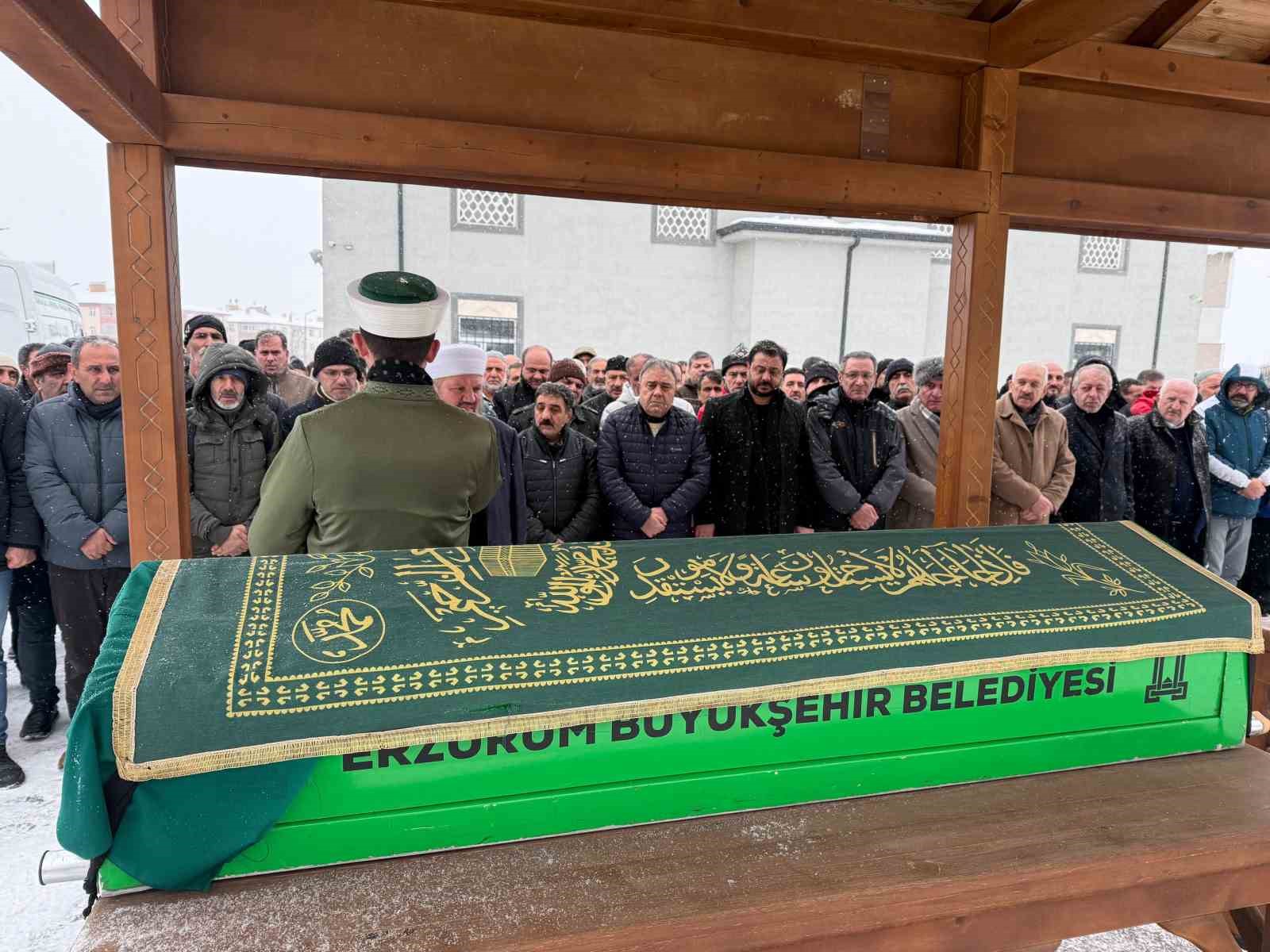 Karaca ve Aydın ailelerinin acı günü
