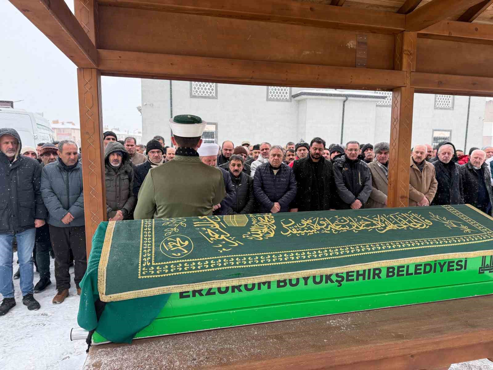 Karaca ve Aydın ailelerinin acı günü
