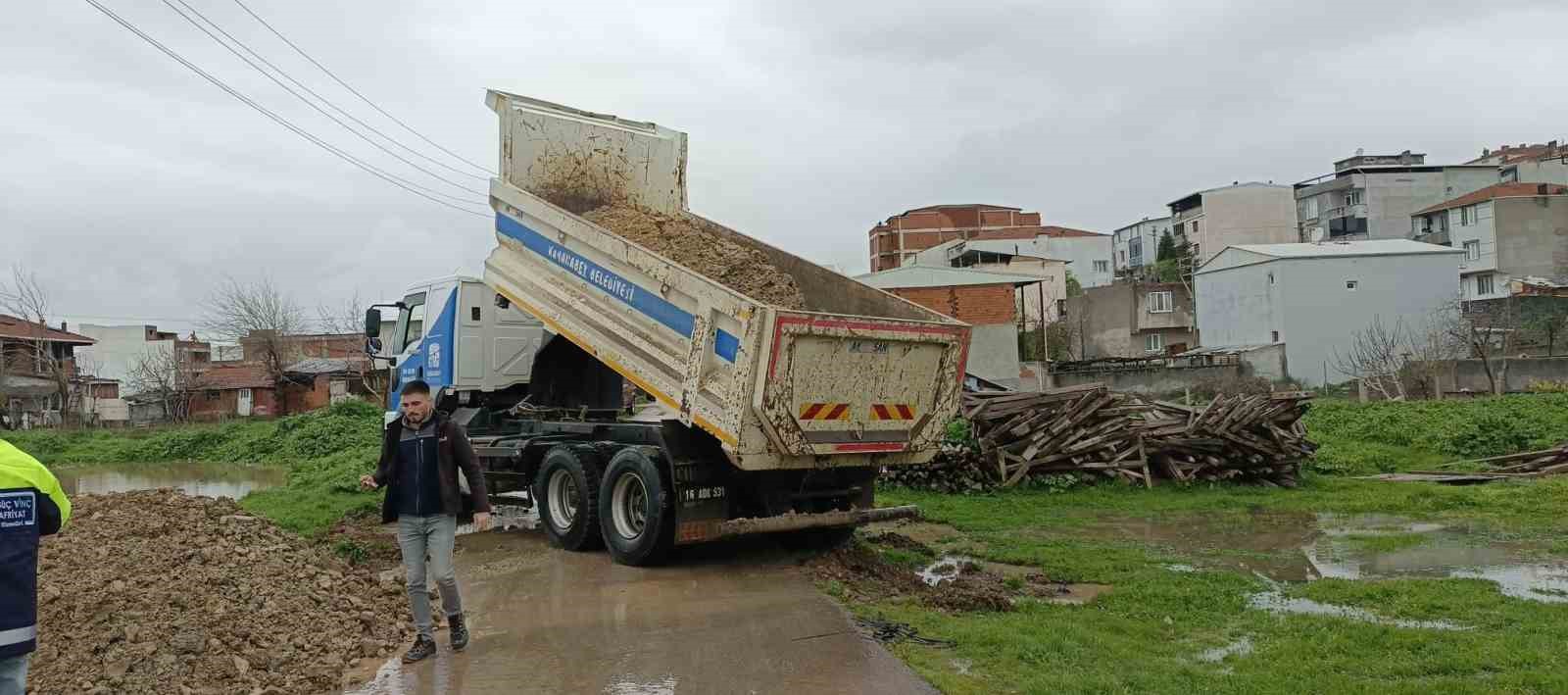 Karacabey Belediyesi doğal afetlere karşı tüm gücüyle sahada
