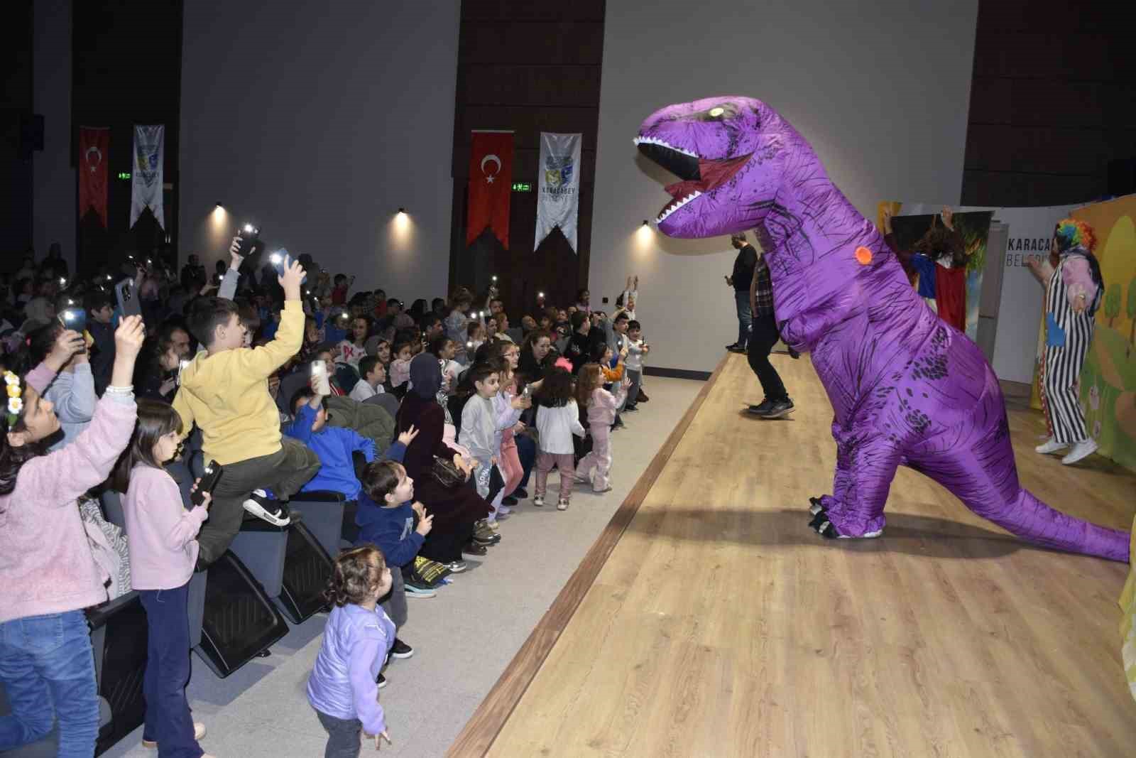 Karacabey Belediyesi’nden çocuklara yönelik etkinliklerle sömestir dopdolu geçti
