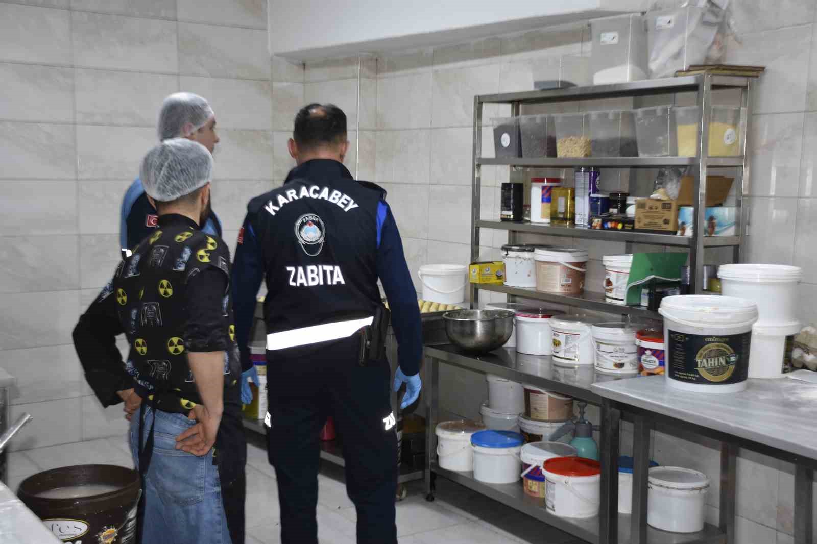 Karacabey Zabıtası 2025’te yoğun mesai yaptı
