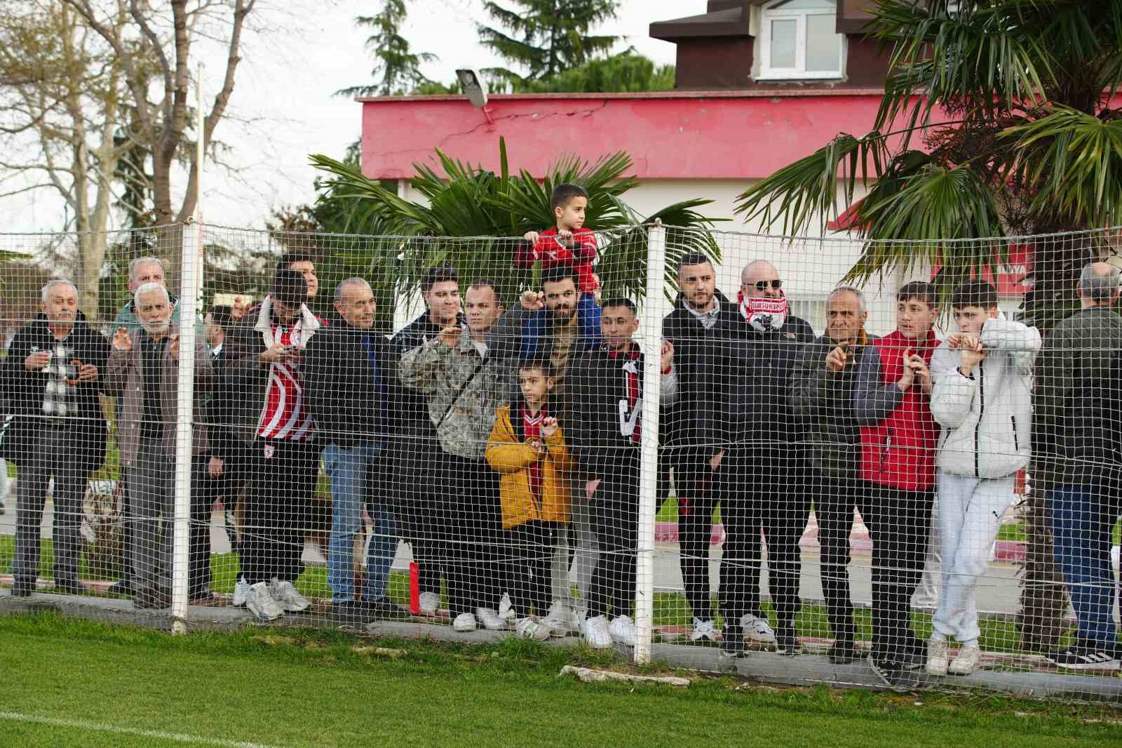 Karadeniz derbisi öncesi Samsunspor’a taraftar desteği
