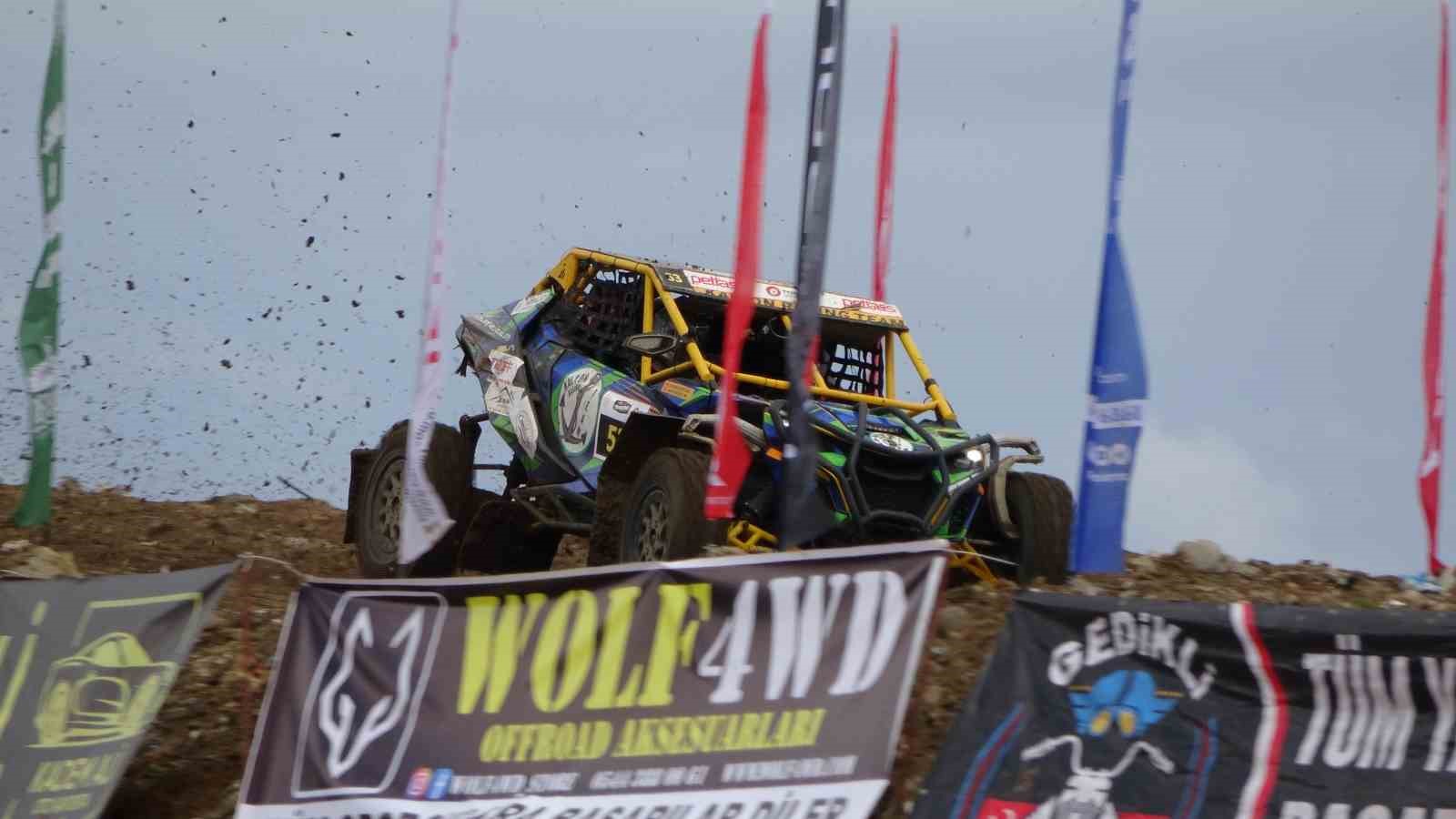 Karadeniz sahilinde adrenalin fırtınası: Trabzon’da off-road yarışları, final etabıyla devam etti
