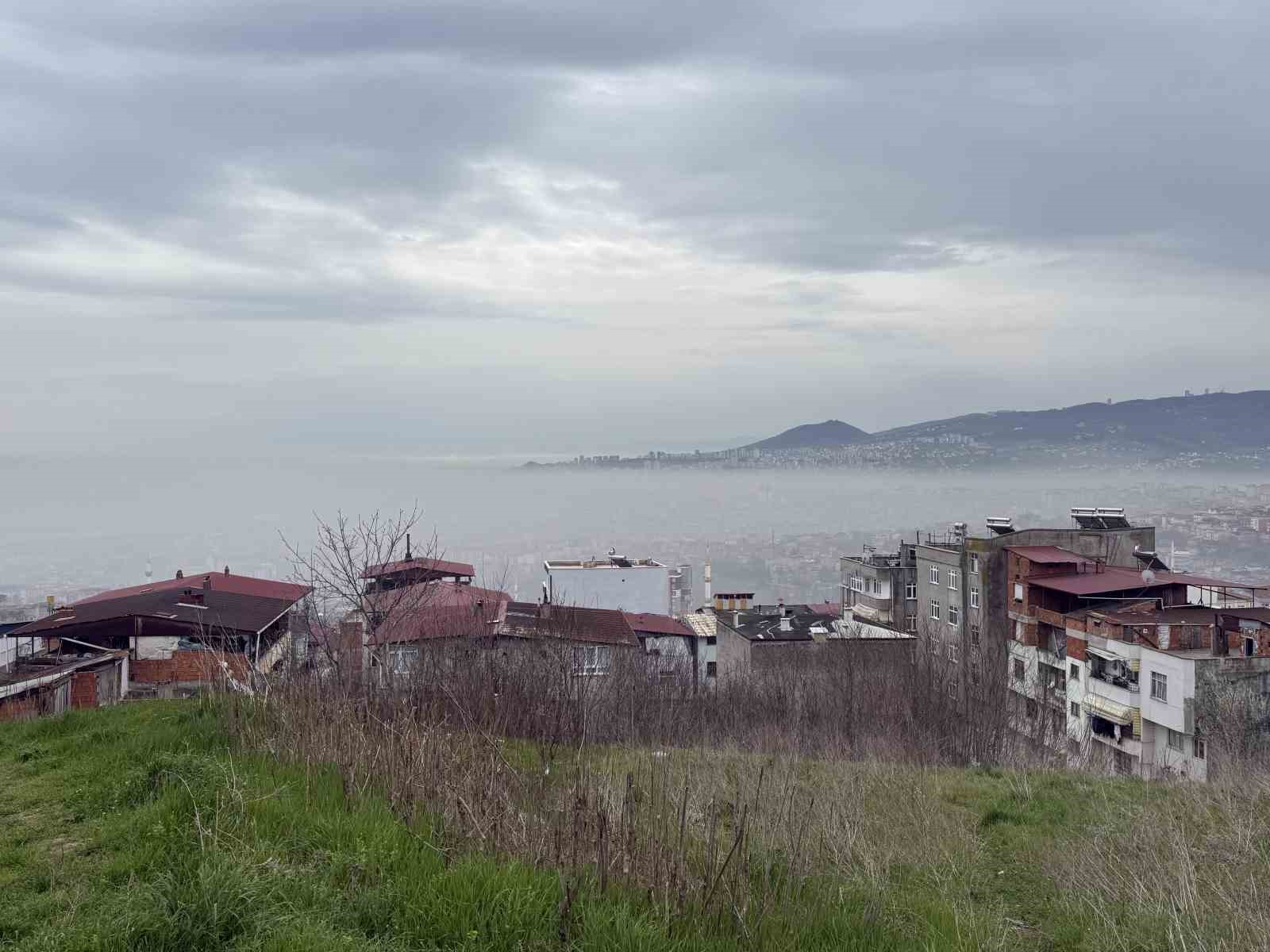 Karadeniz’de sis alarmı: Samsun sahili görünmez oldu
