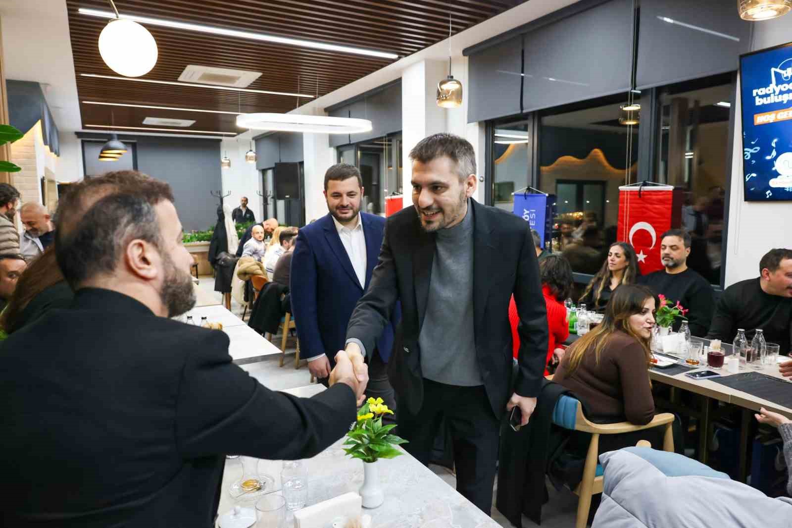 Karadeniz’e karşı radyo buluşması: Arnavutköy’de mikrofonlar aynı masada
