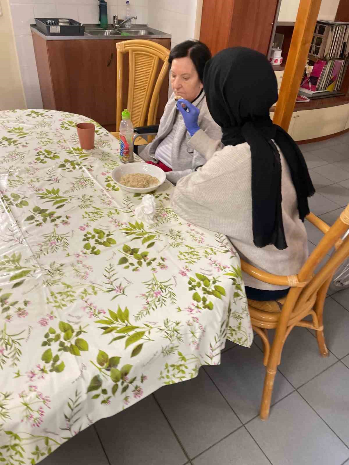 Karakoçanlı öğrenciler demans hastalığı üzerine Avrupa stajını sürdürüyor
