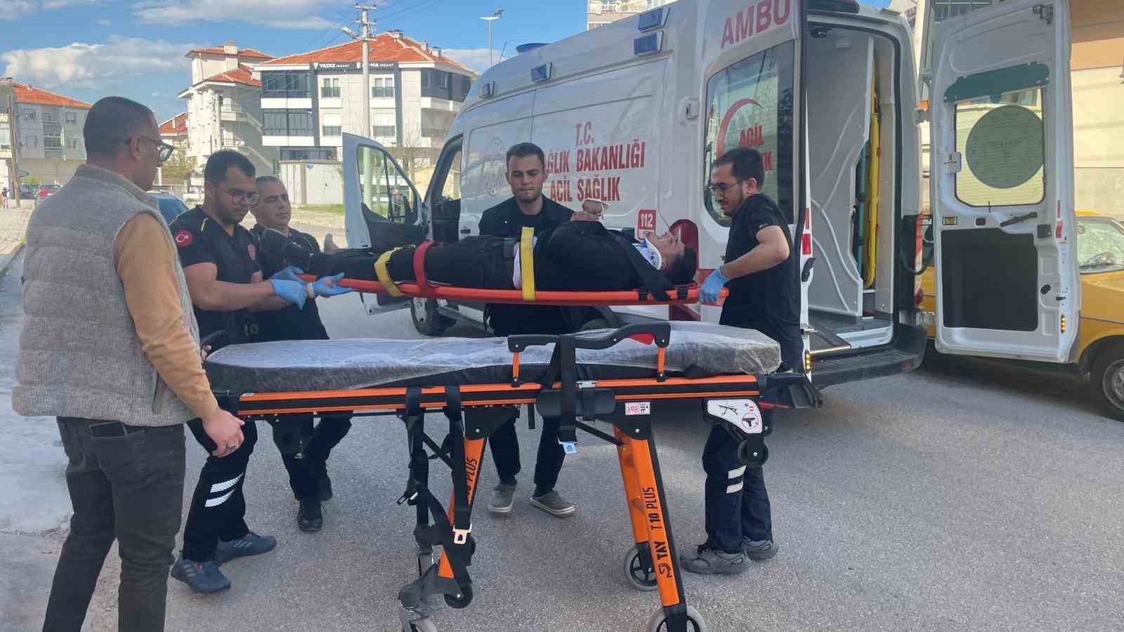 Karaman’da devrilen motosiklet metrelerce sürüklendi: 1 yaralı
