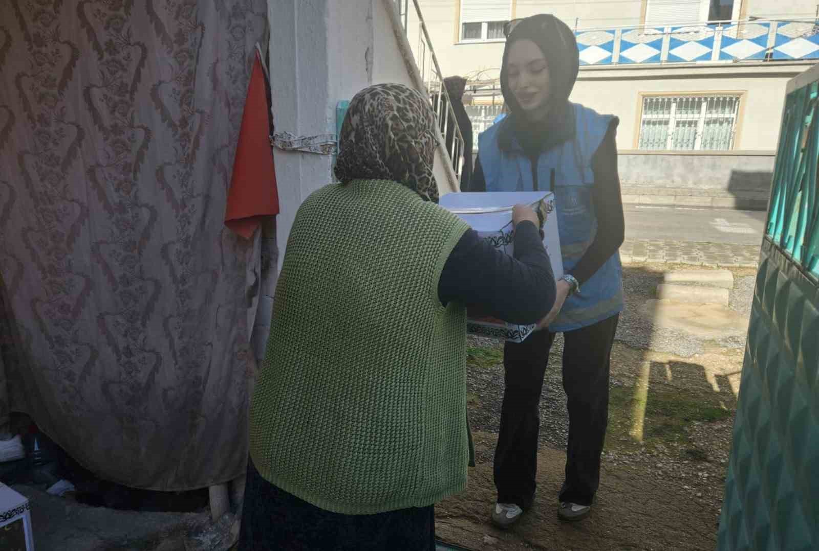Karaman’da gönüllü gençlerden anlamlı dayanışma
