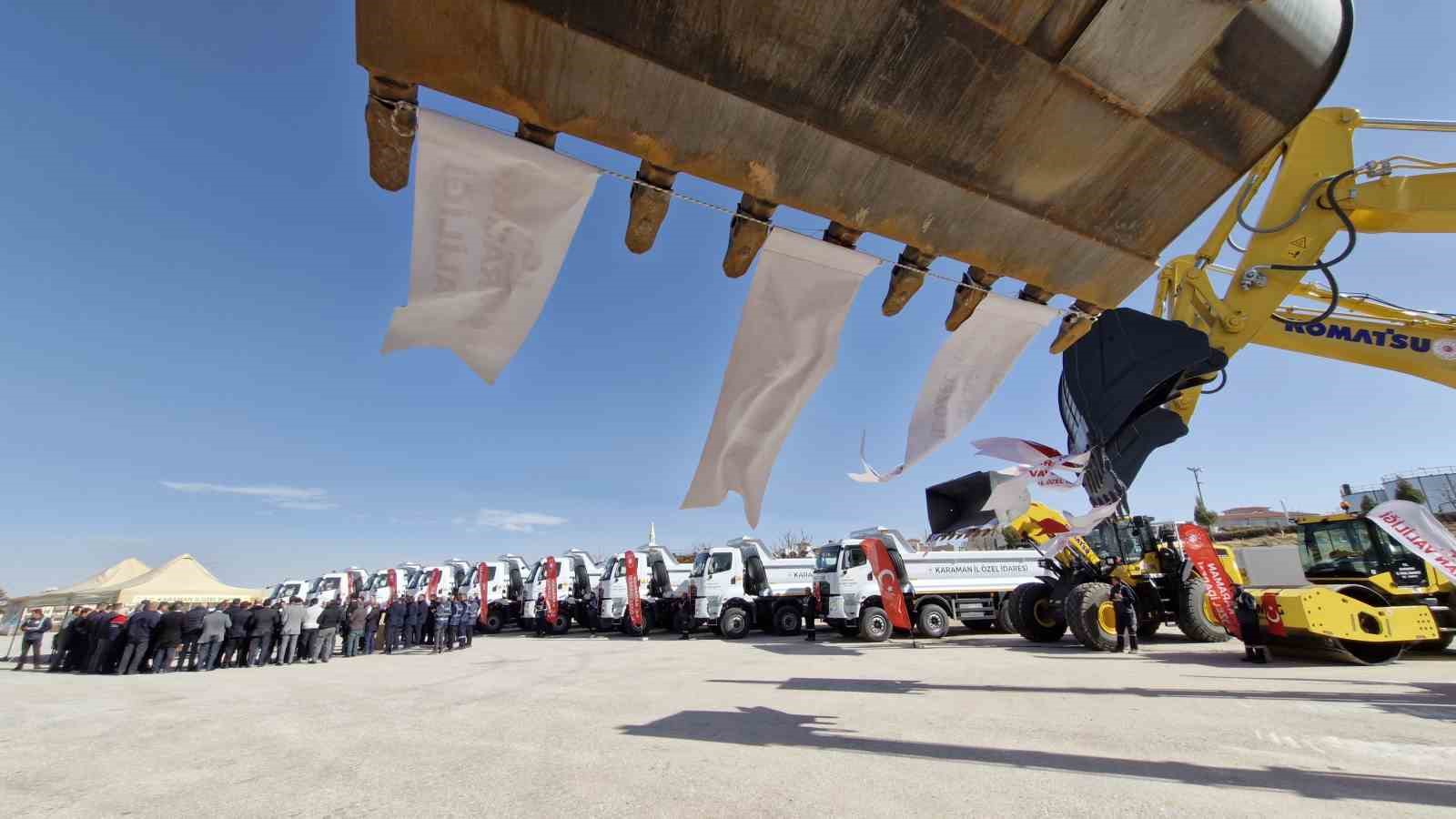 Karaman’da İl Özel İdaresine alınan araçlar törenle hizmete başladı
