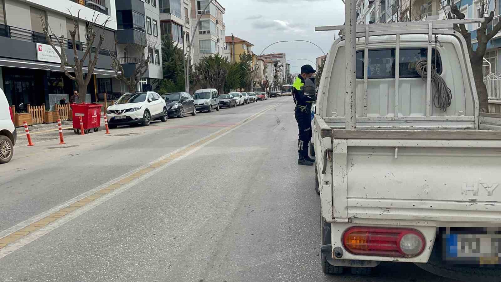 Karaman’da kamyonetin çarptığı çocuk yaralandı
