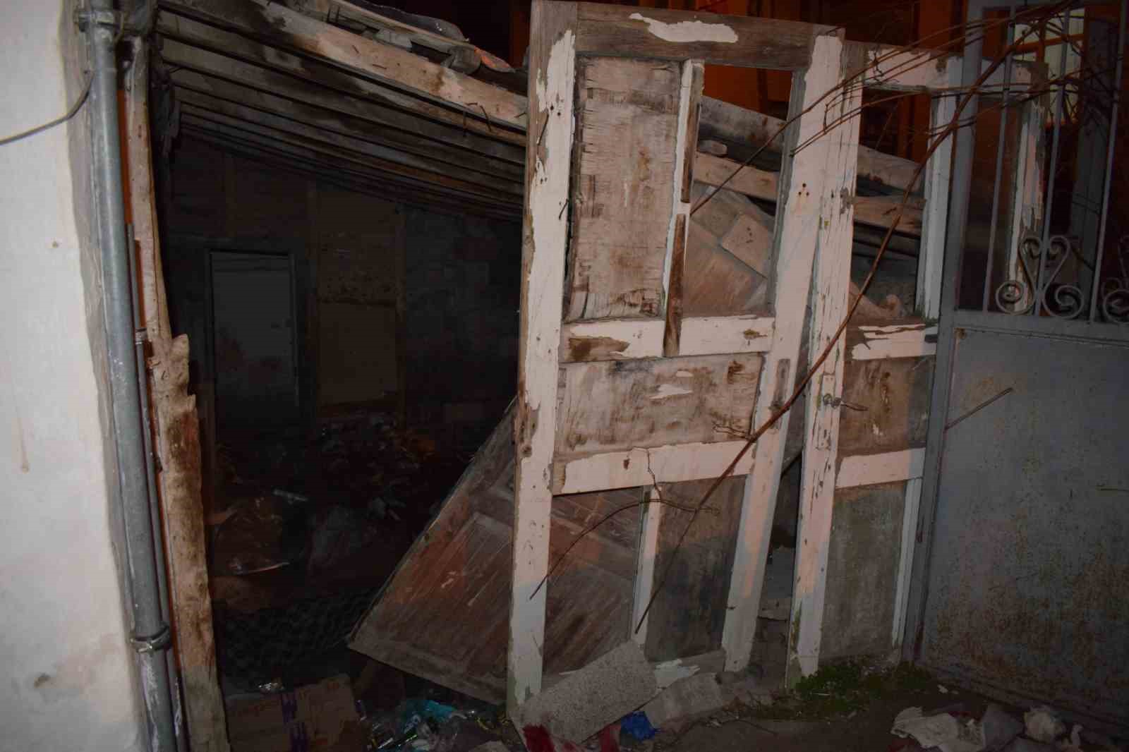 Karaman’da kömürlük yangını korkuttu
