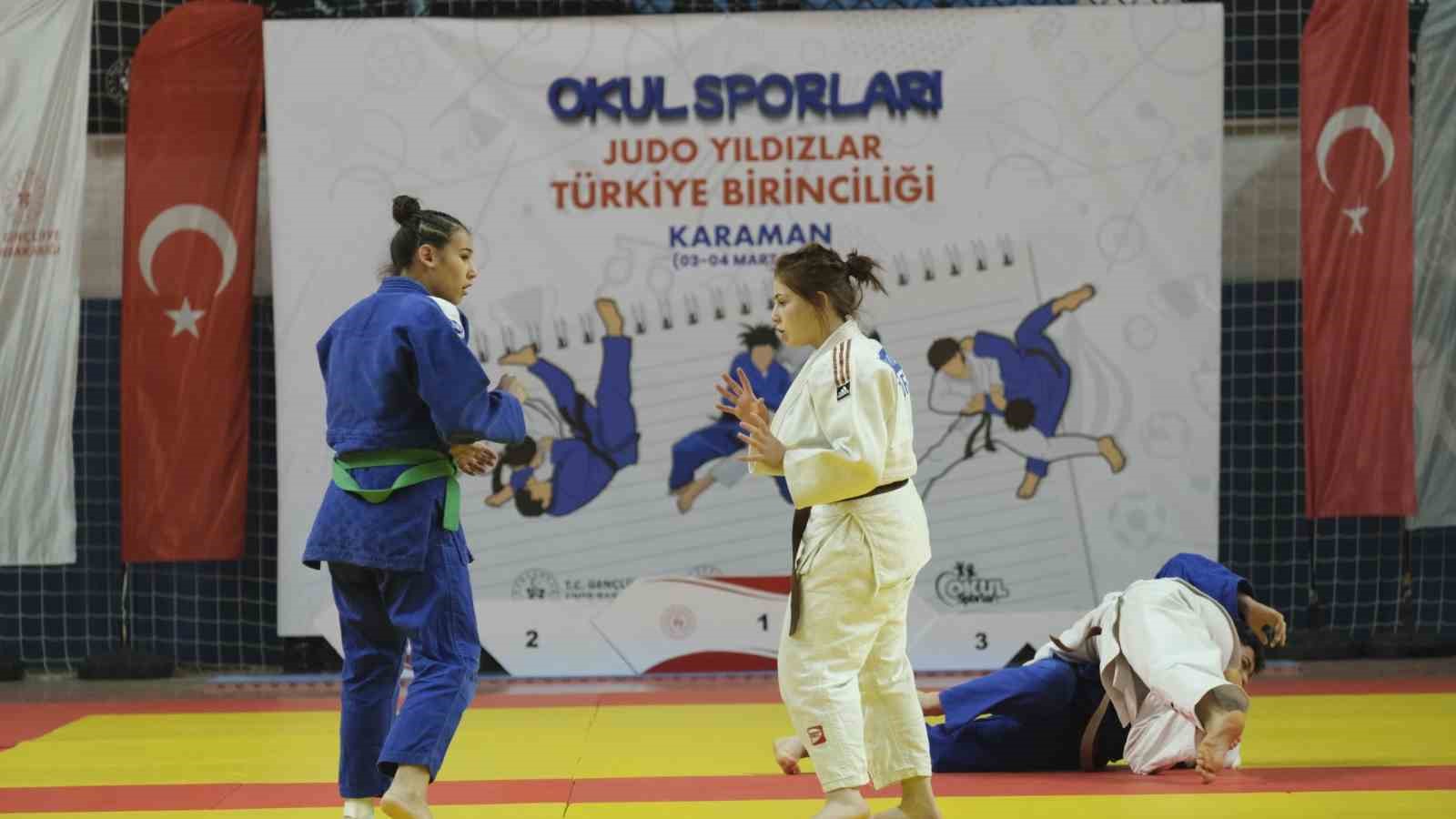 Karaman’da Okul Sporları Yıldızlar Judo Türkiye Birinciliği heyecanı başladı
