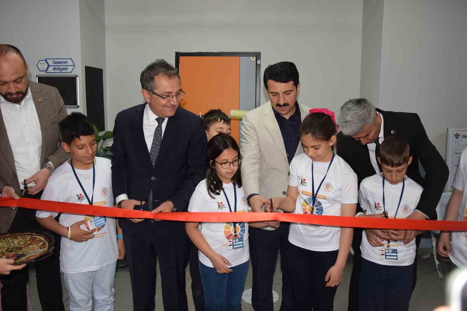 Karapınar’da bilim fuarı heyecanı
