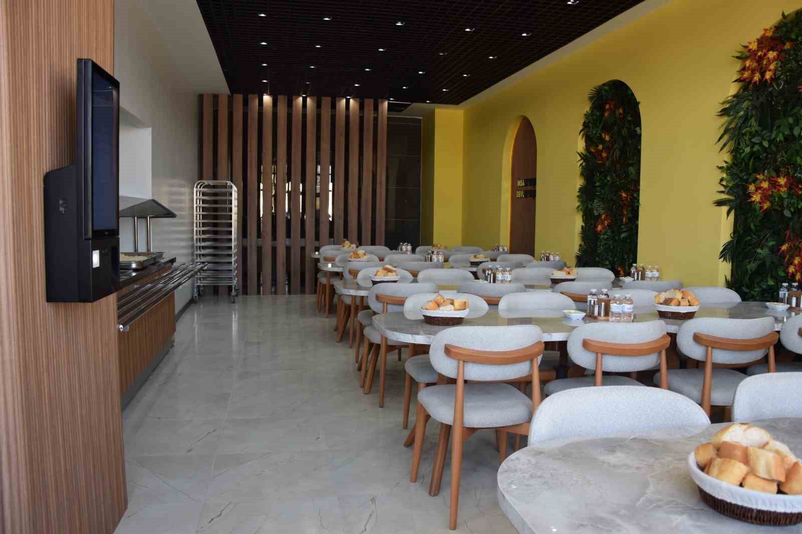 Karapınar’da "Gönül Sofrası" kapılarını açtı
