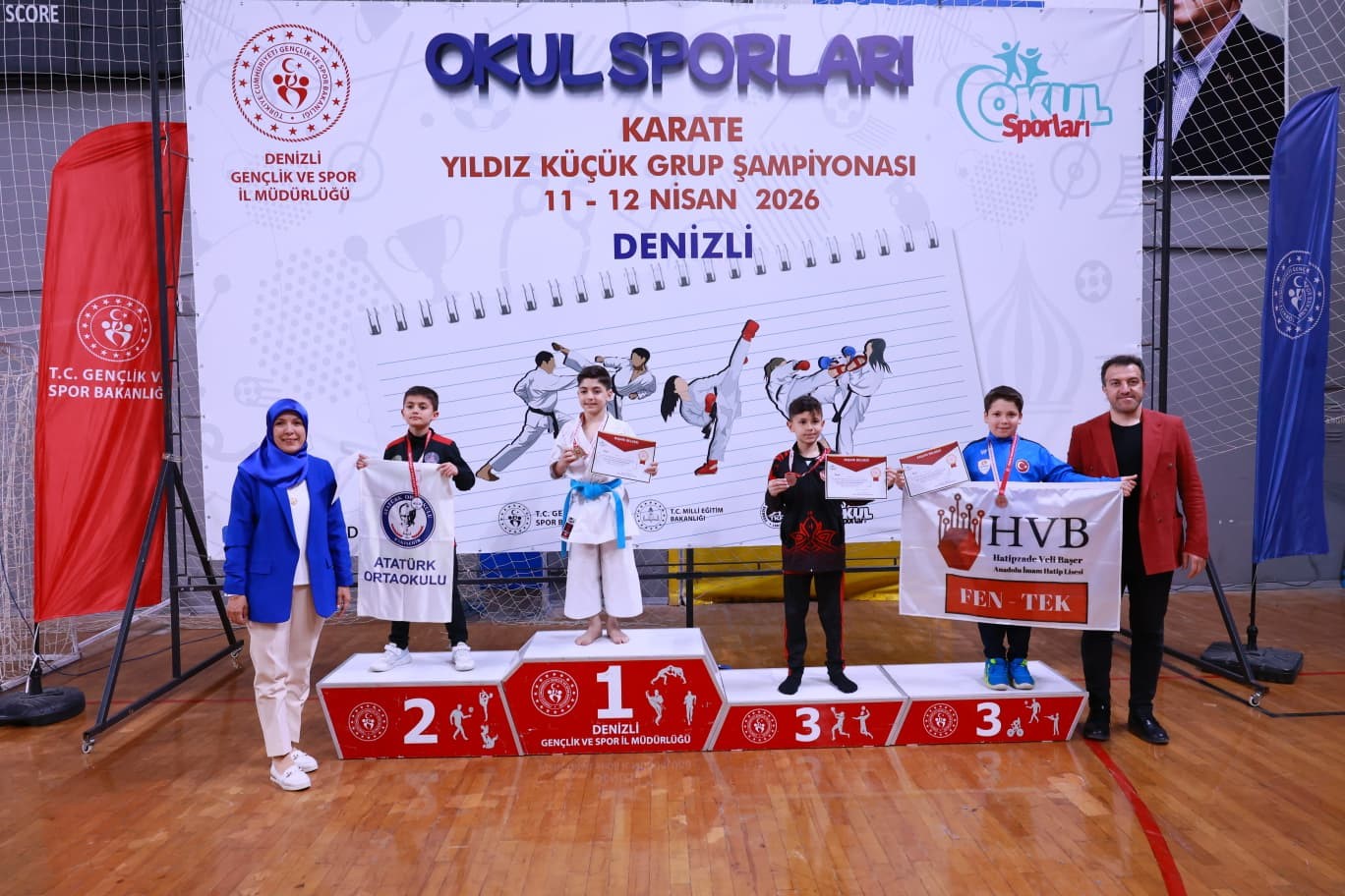 Karatenin yıldızları Denizli’de buluştu
