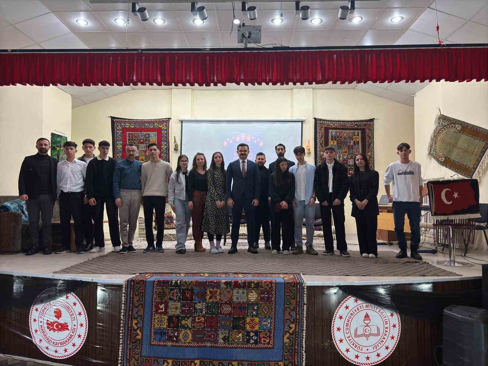 Karayazı’da "2. Geleneksel Ramazan Şenliği" coşkuyla gerçekleştirildi
