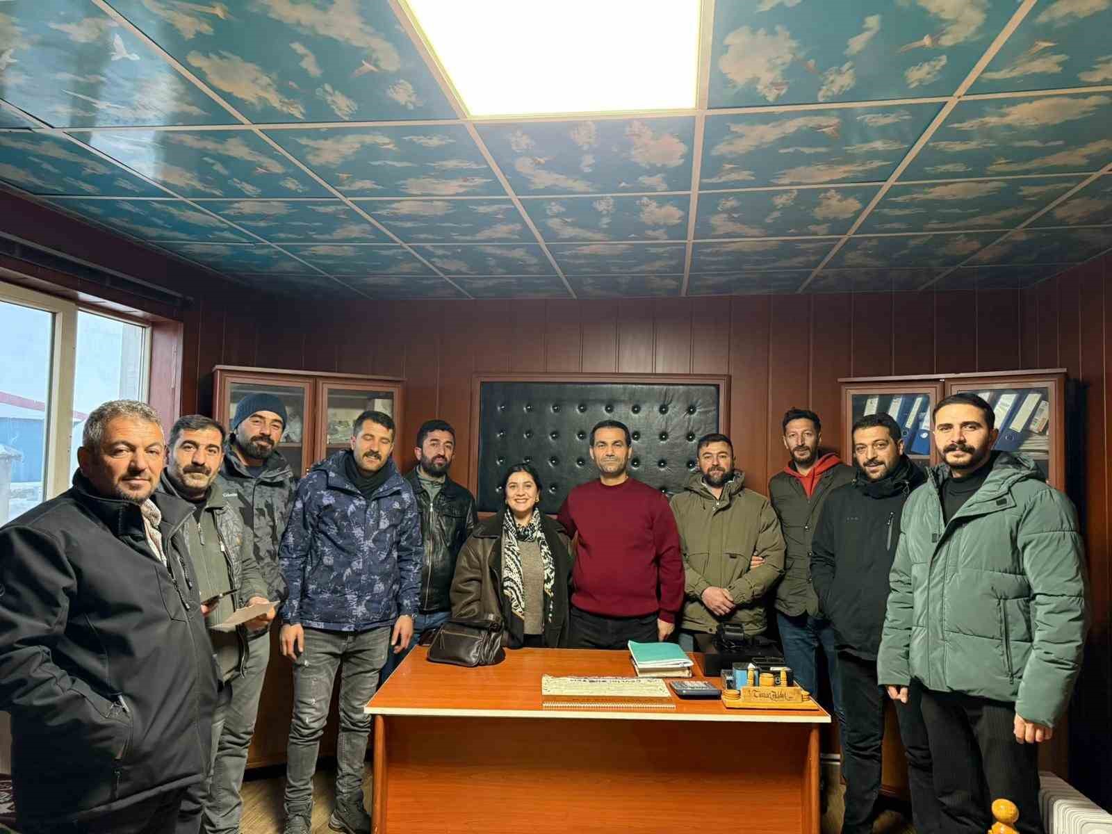 Karayazı’da bir ilk: Esnaf dayanışma derneği kuruldu
