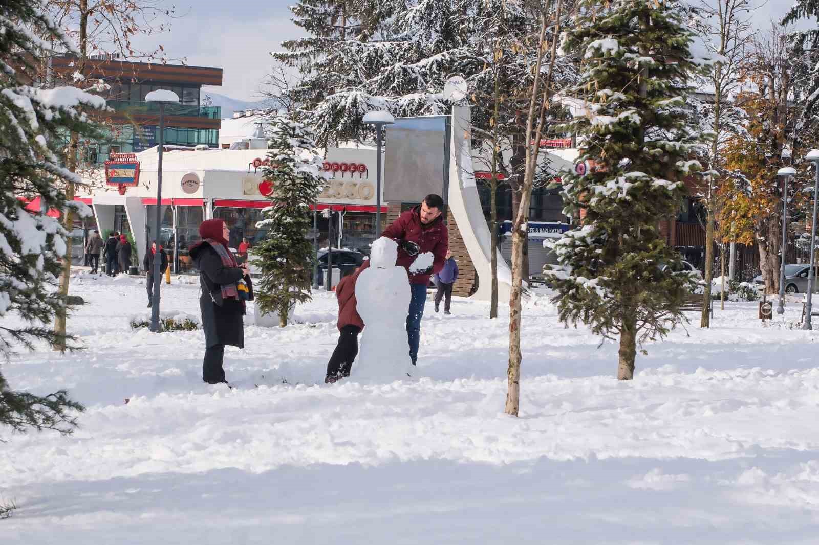 Karın yağışına en çok çocuklar sevindi
