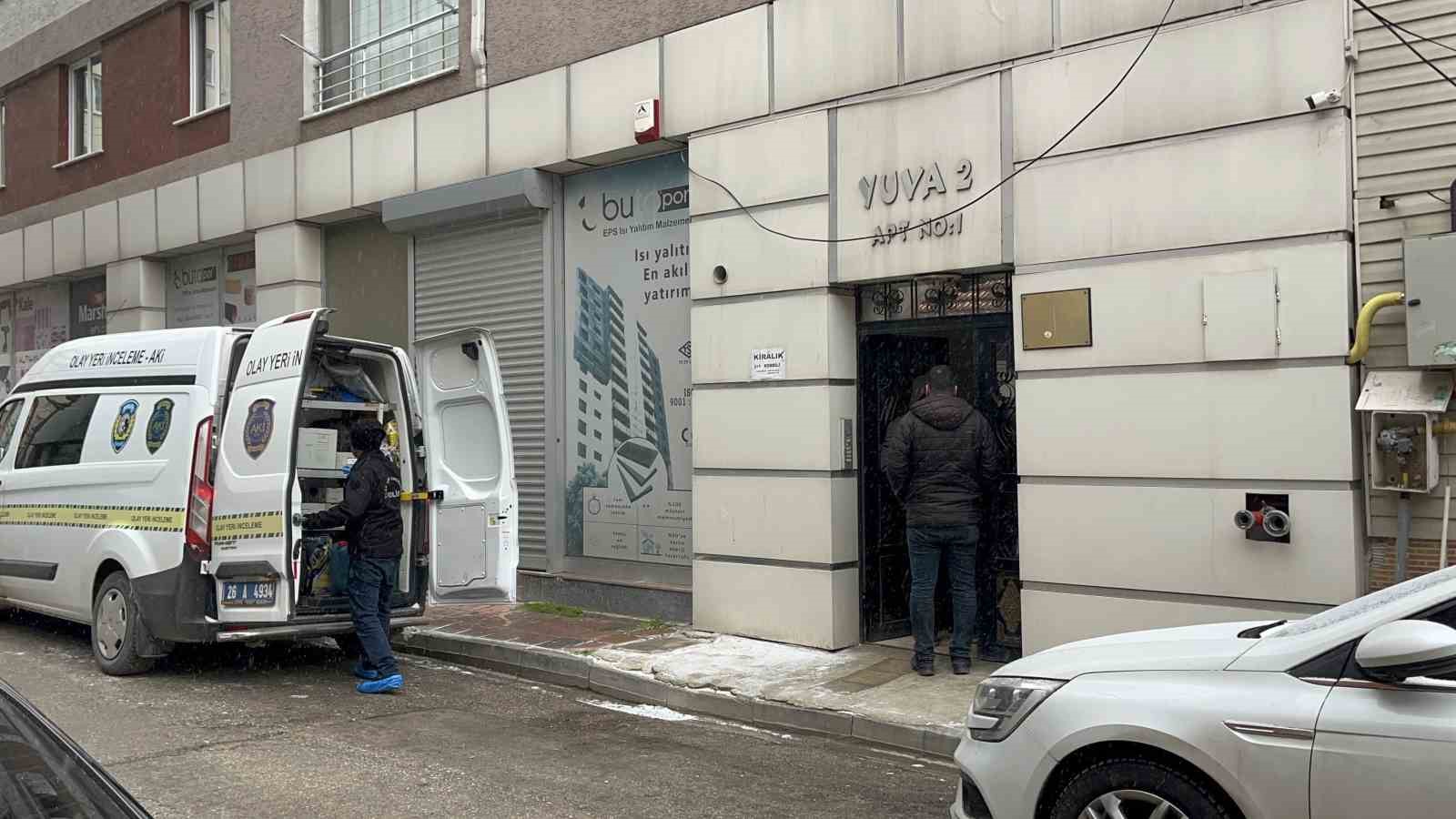 Karısını boğduktan sonra 7’nci kattan atladığı ortaya çıktı
