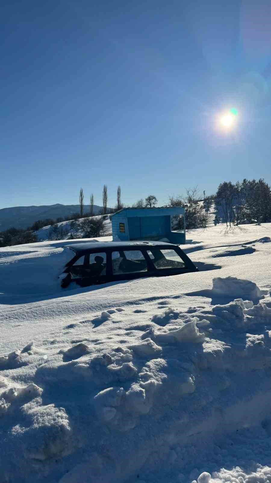 Karla kapanan 278 köy yolundan 260’ı açıldı
