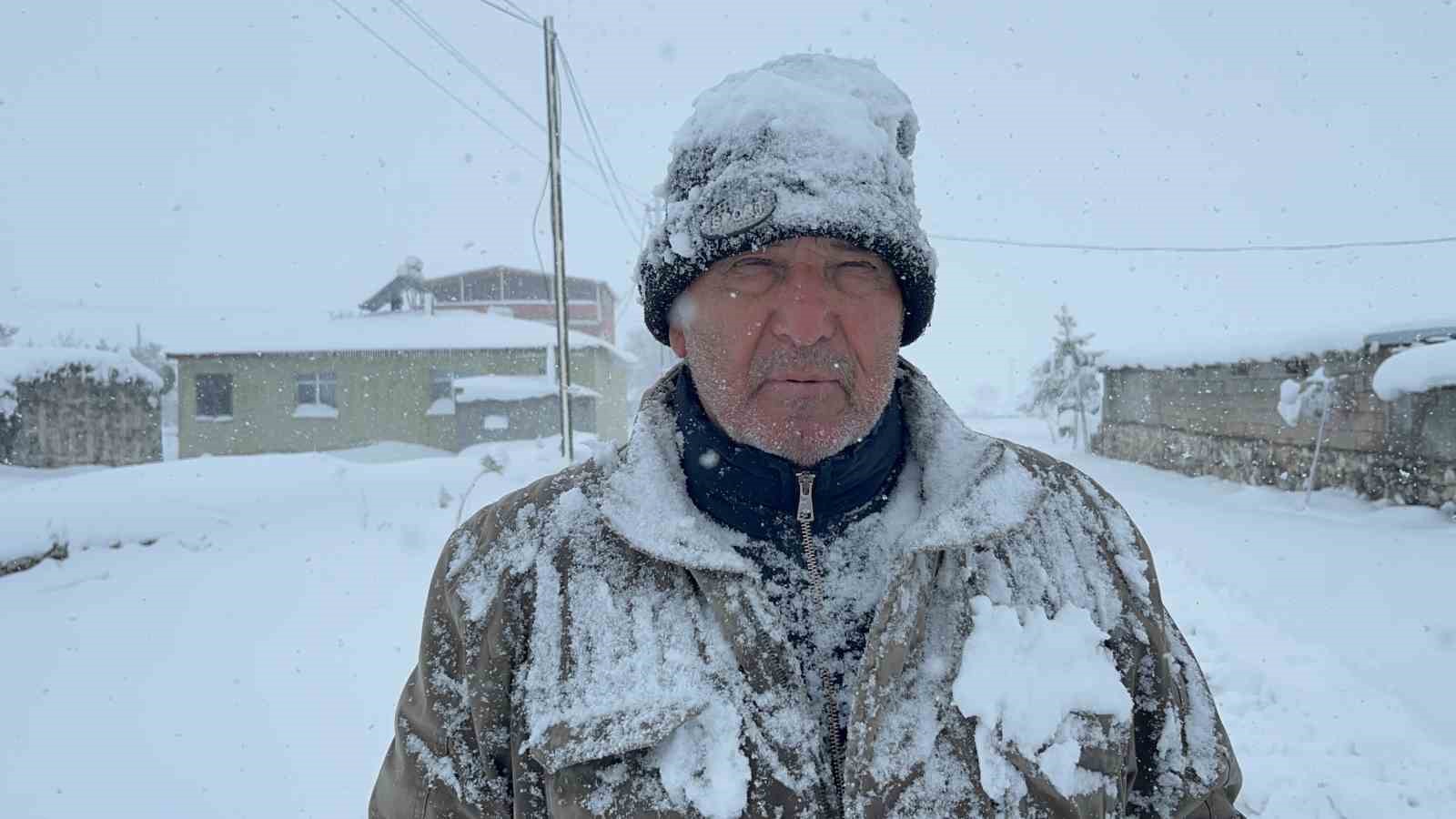 Kars beyaza hapsoldu: Yarım asırlık kar rekoru kırıldı
