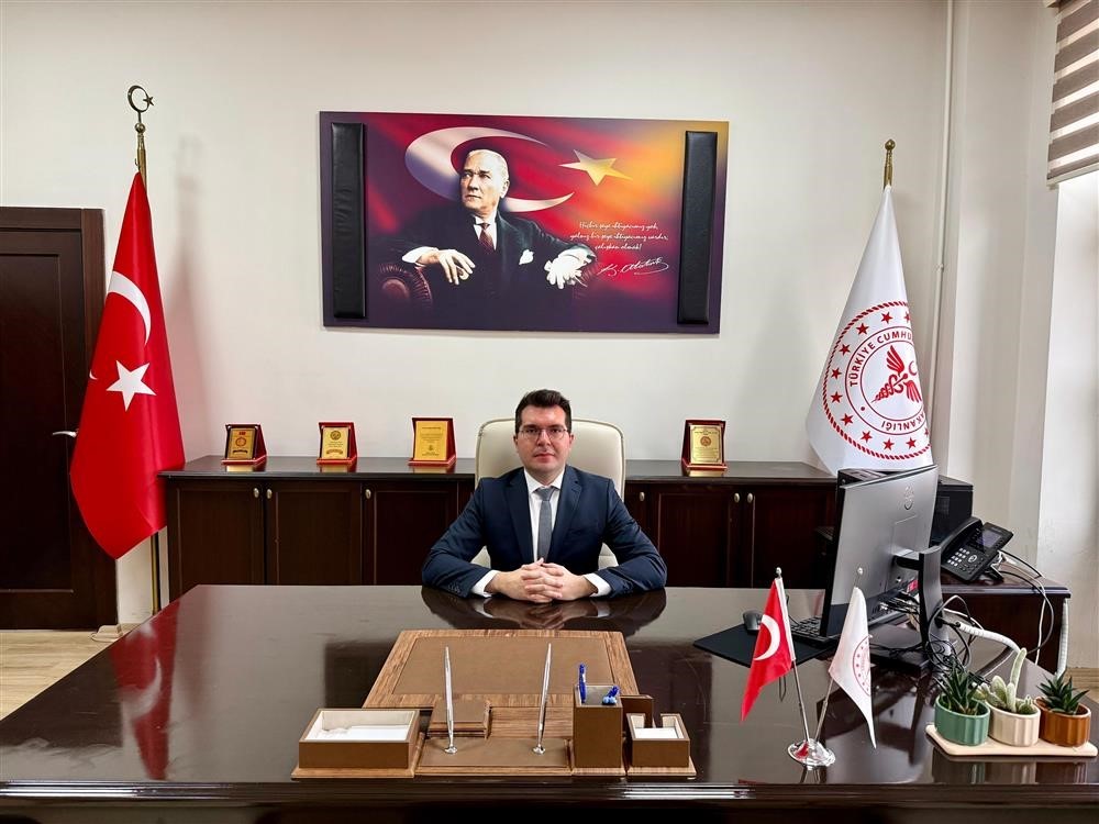 Kars Sağlık Müdürü Uzman Dr. Arif Eker’den Karbonmonoksit zehirlenmesi uyarısı
