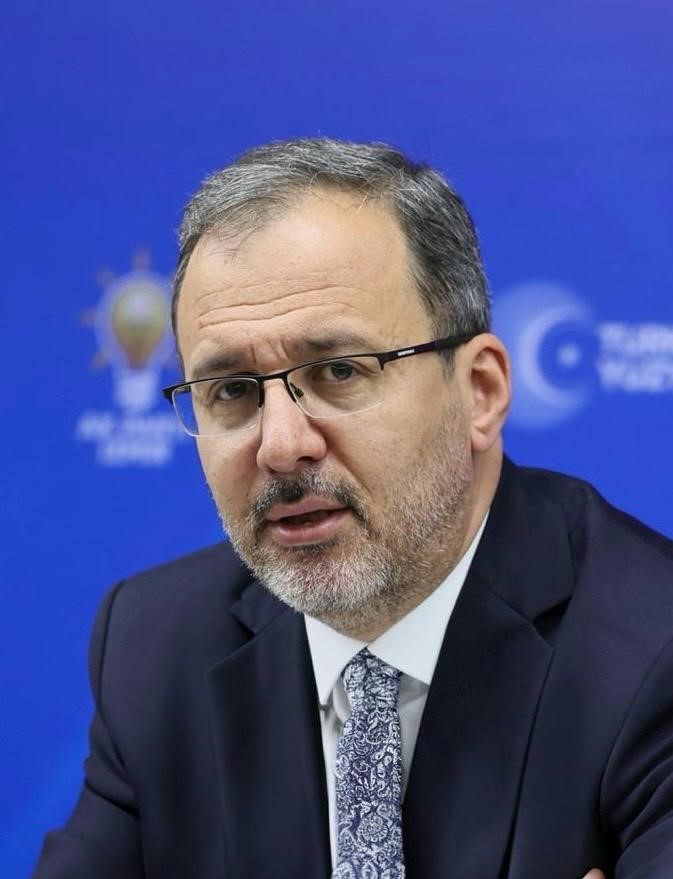 Karşıyaka Stadı için kritik imza atıldı
