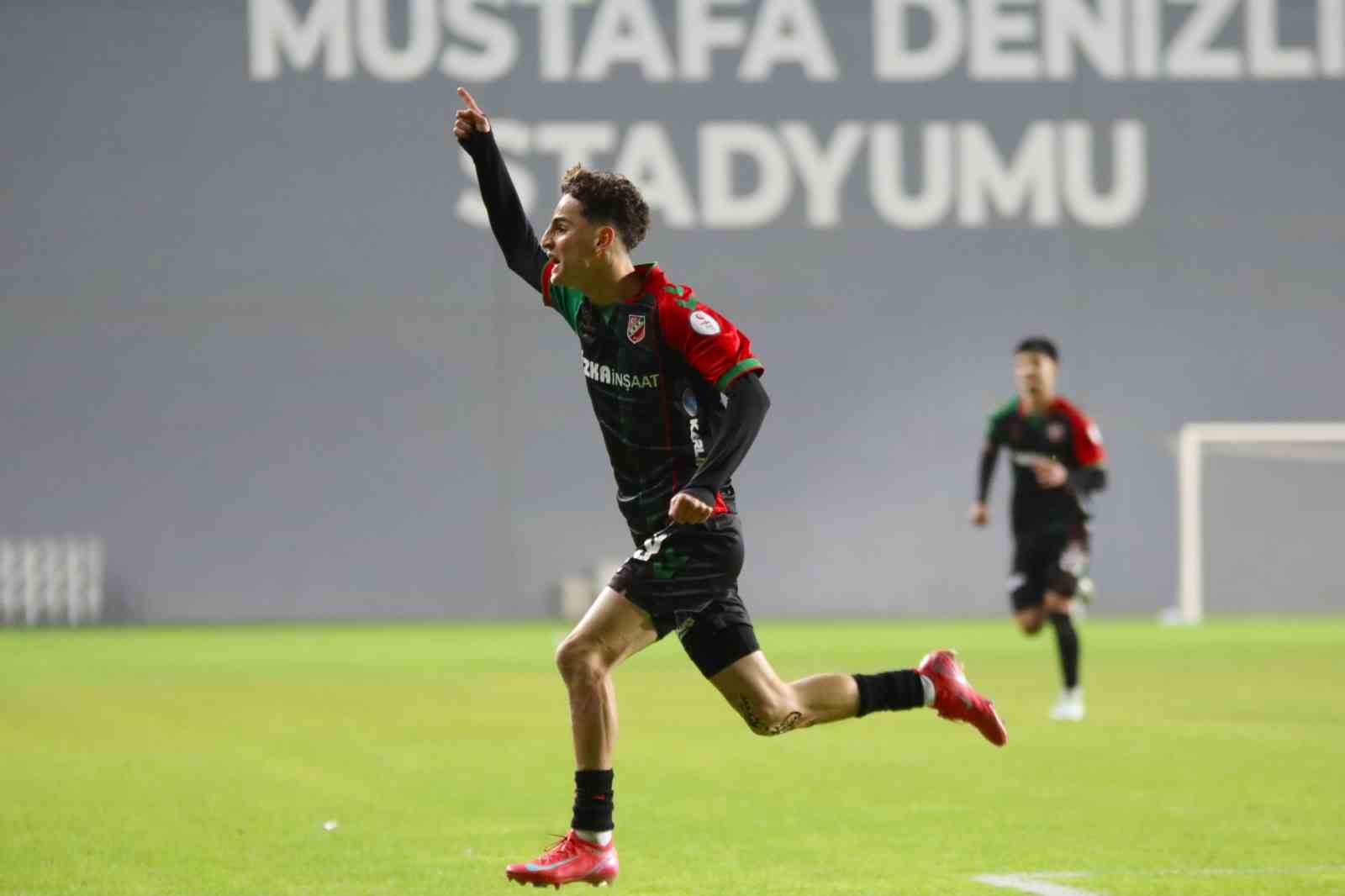 Karşıyaka’nın genç yeteneği Adem Yeşilyurt, Trabzonspor yolunda
