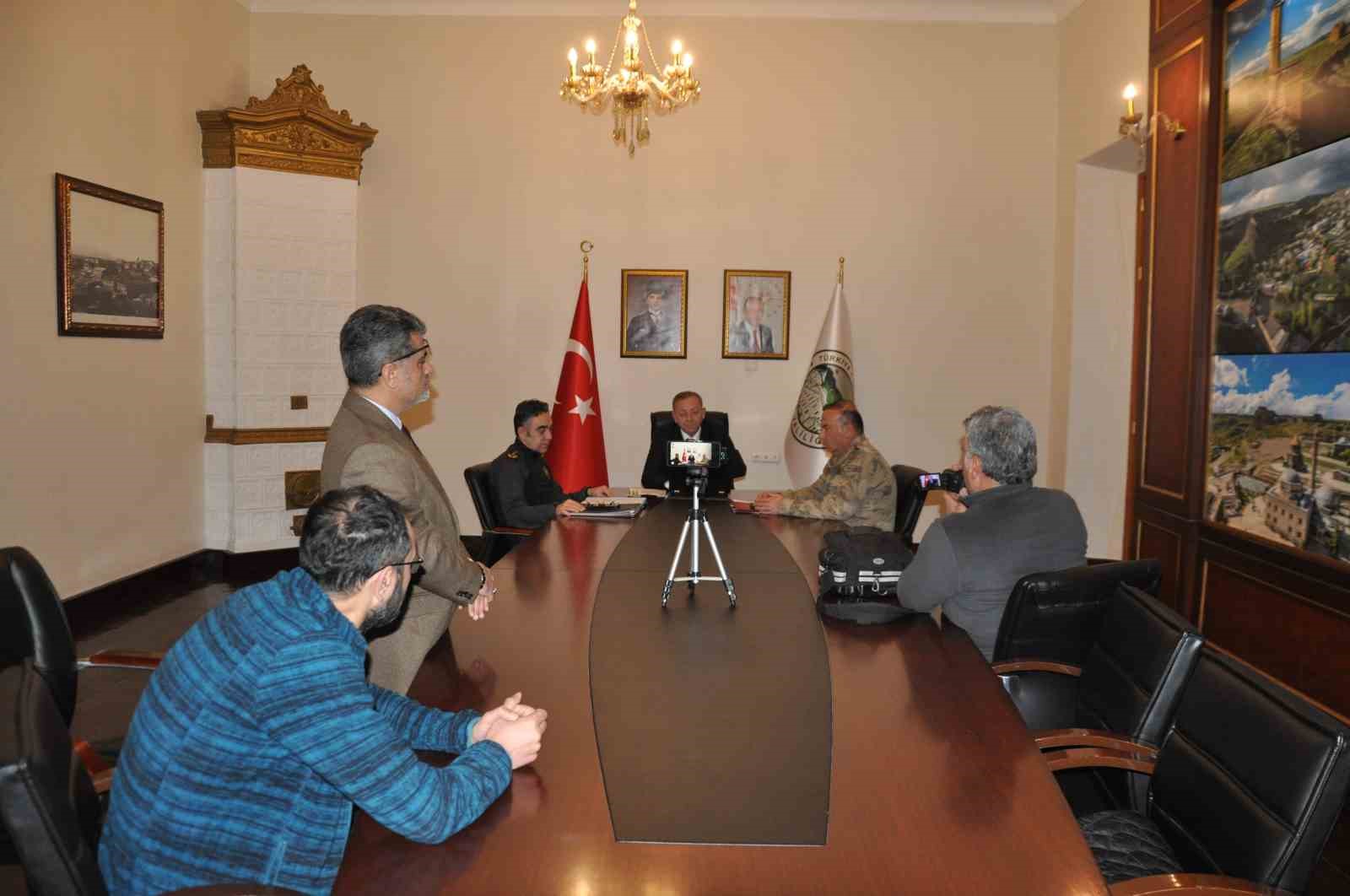 Kars’ta Aralık ayı asayiş ve güvenlik toplantısı yapıldı
