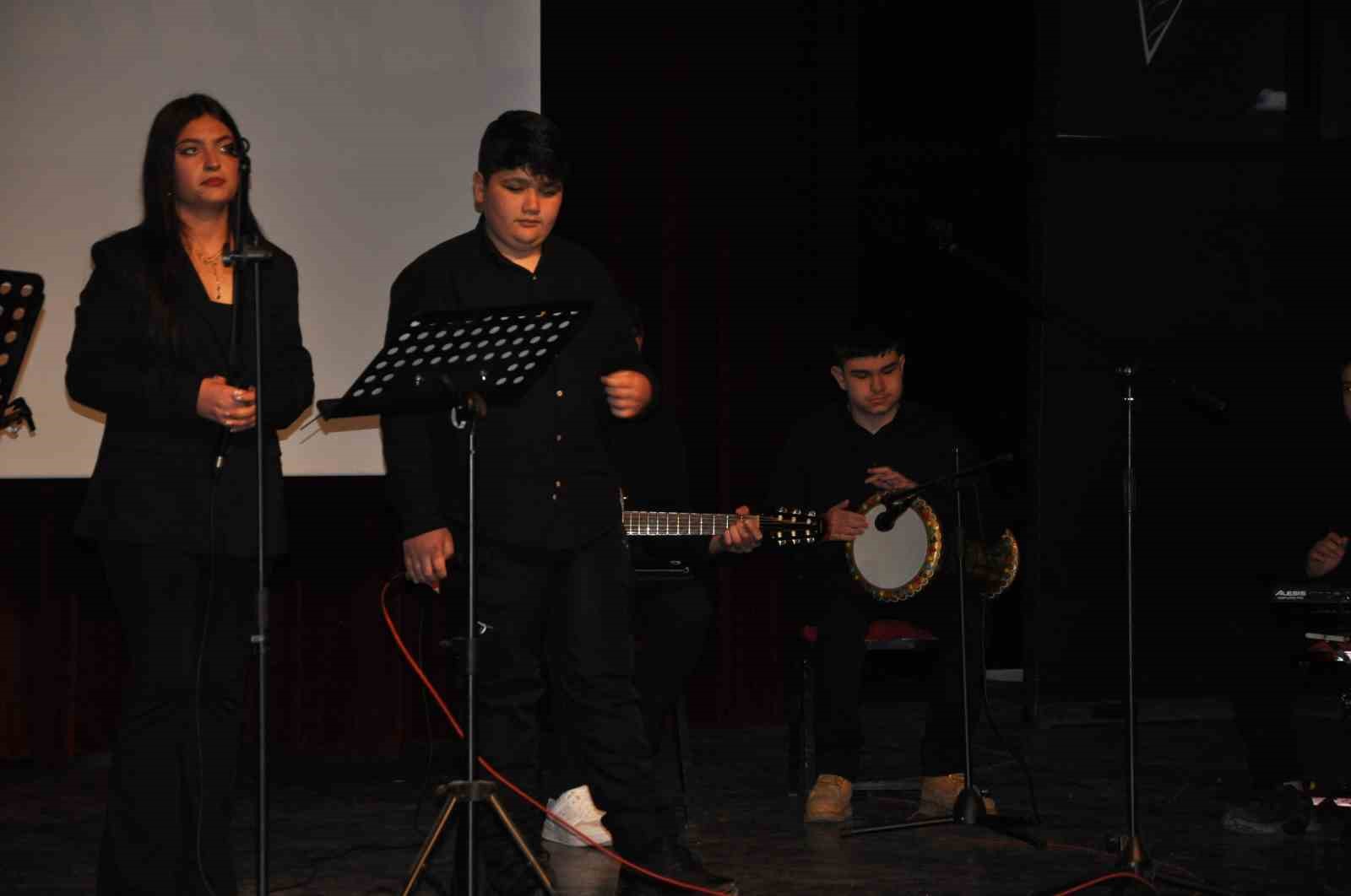 Kars’ta Çanakkale Zaferi’nin 111. yıldönümü kutlandı
