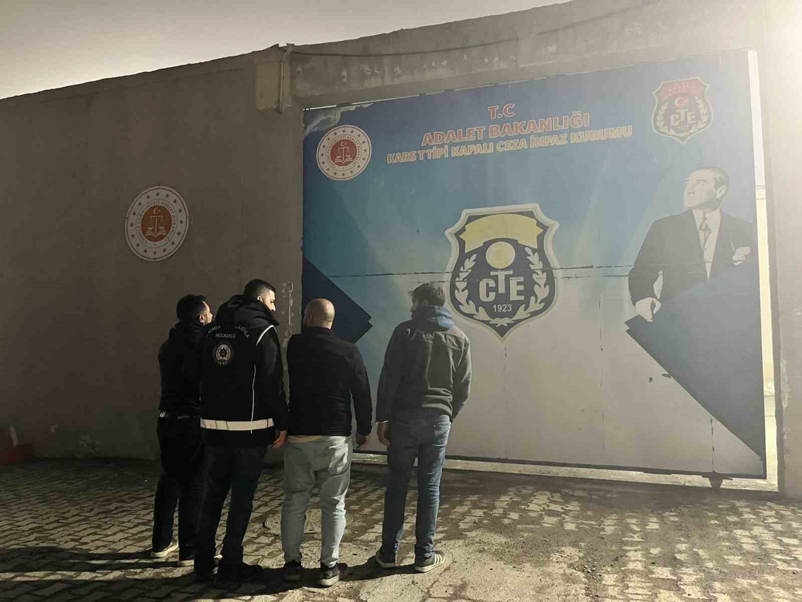 Kars’ta düzensiz göçmen operasyonu
