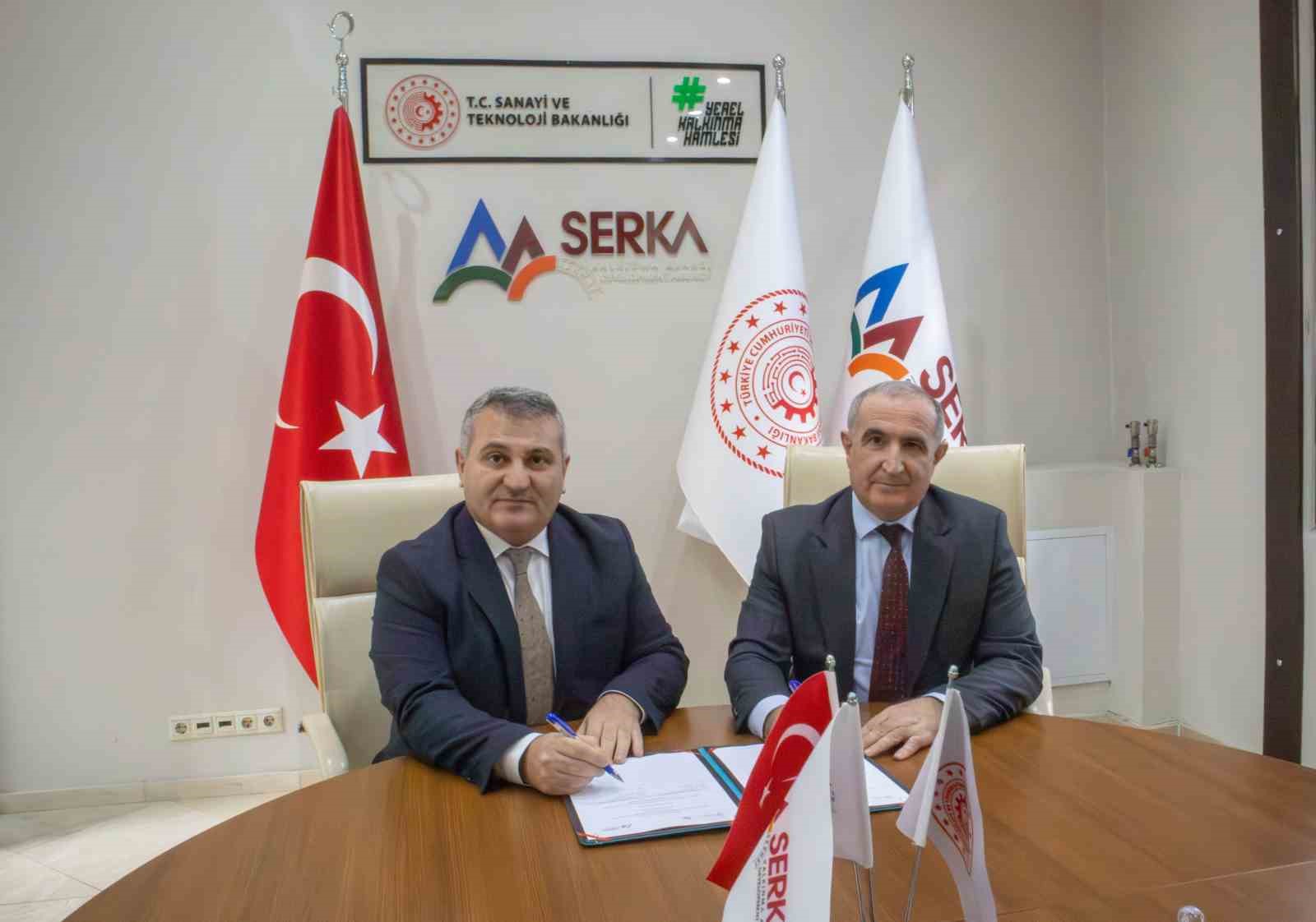 Kars’ta Gezici Hayvan Sağlığı Hizmetleri Projesi için imzalar atıldı
Kars’ta Gezici Hayvan Sağlığı Hizmetleri Projesi için imzalar atıldı