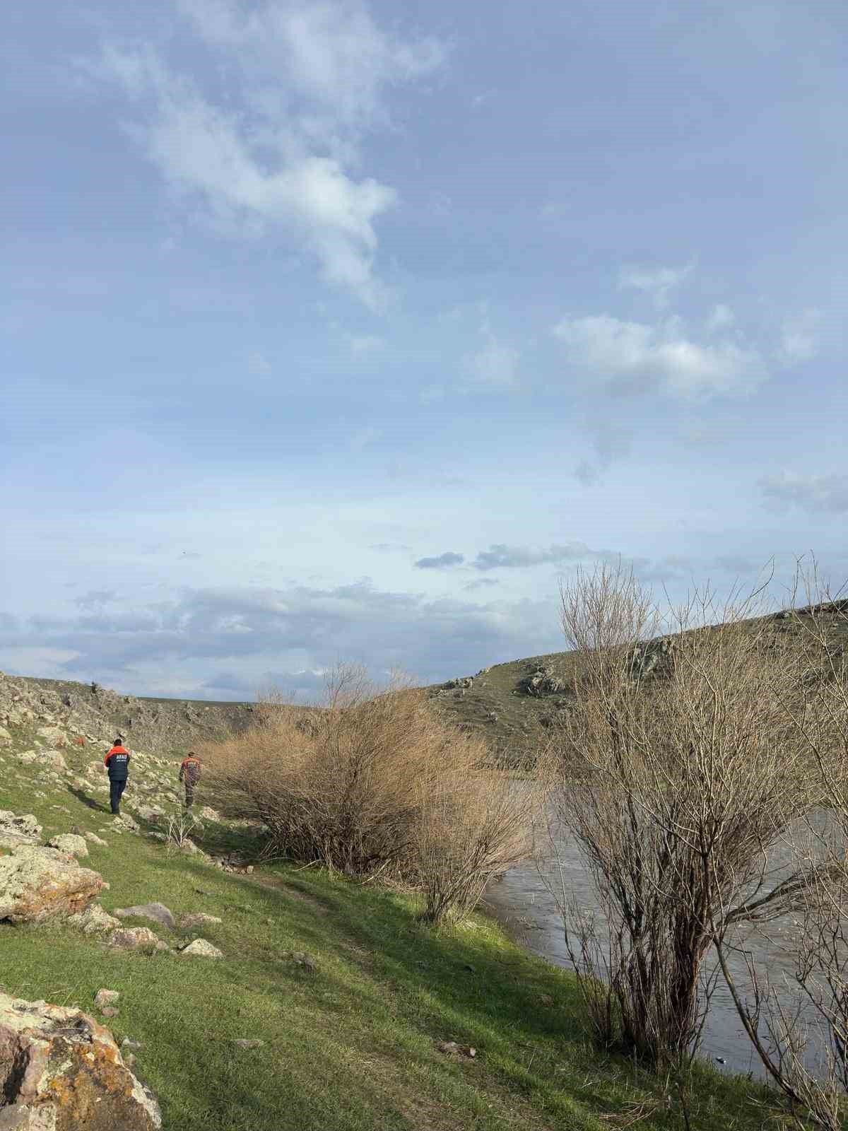 Kars’ta kayıp 15 yaşındaki çoban dere yatağında ölü bulundu
