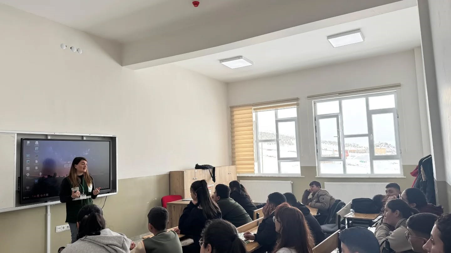 Kars’ta öğrencilere sağlıklı yaşam bilinci: Yeşilay’dan anlamlı eğitim
