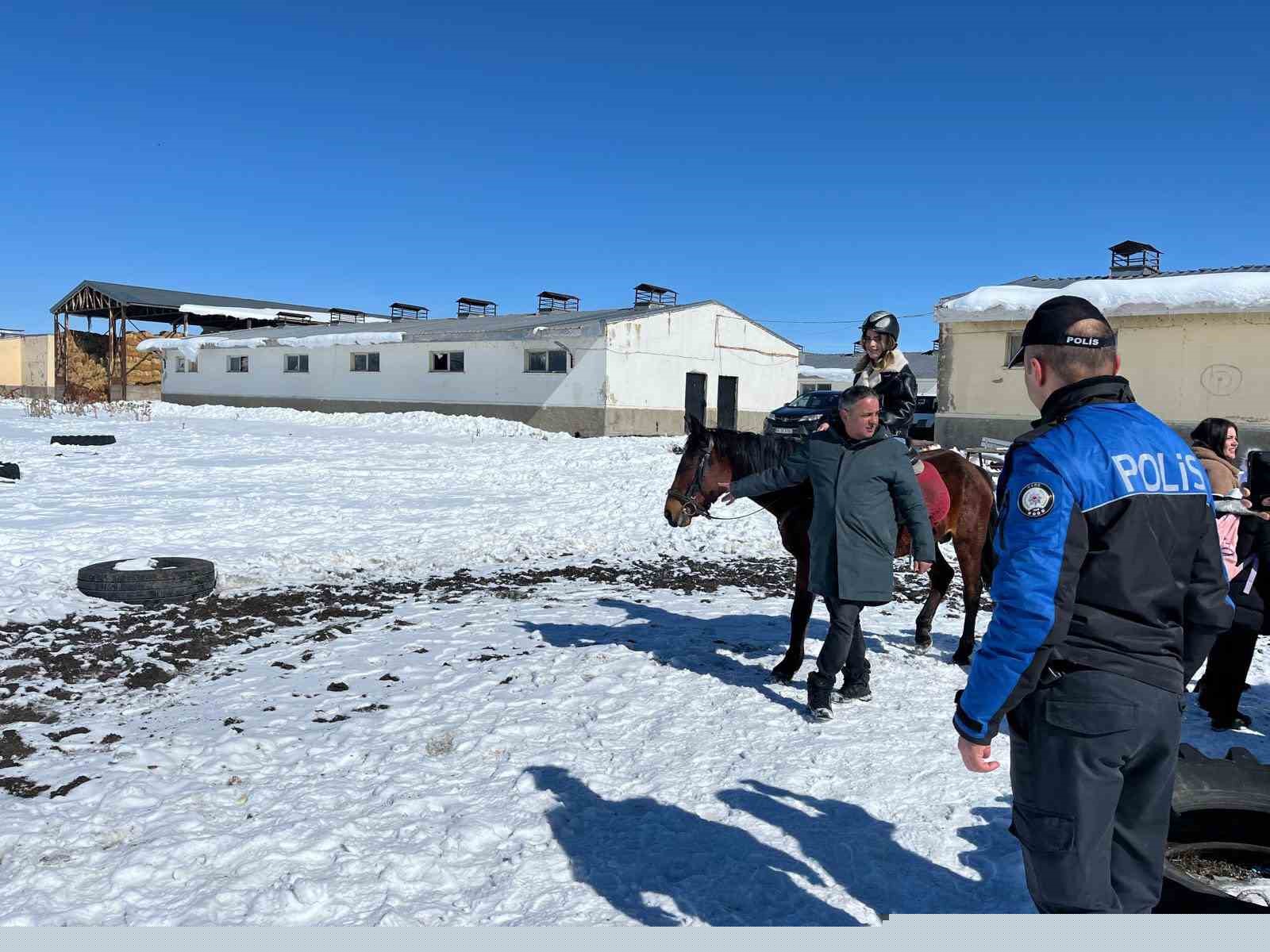 Kars’ta özel öğrenciler için anlamlı etkinlik
