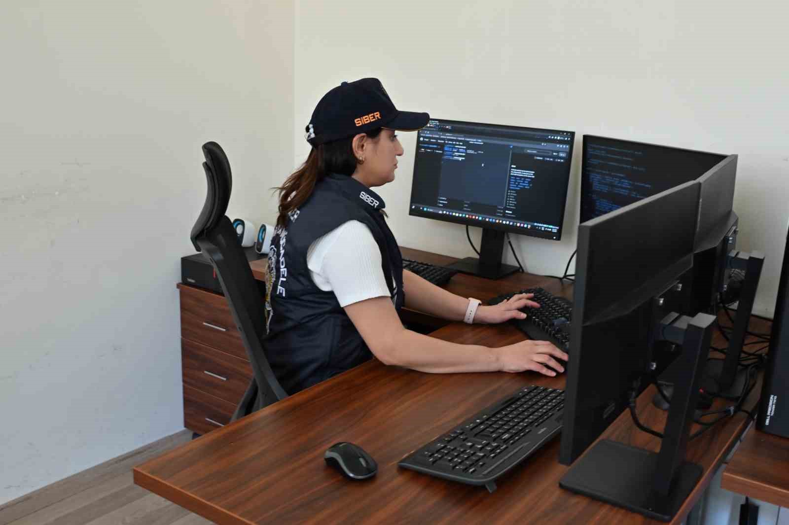 Kars’ta Siberden operasyon: 197 sosyal medya hesabına erişim engeli!
