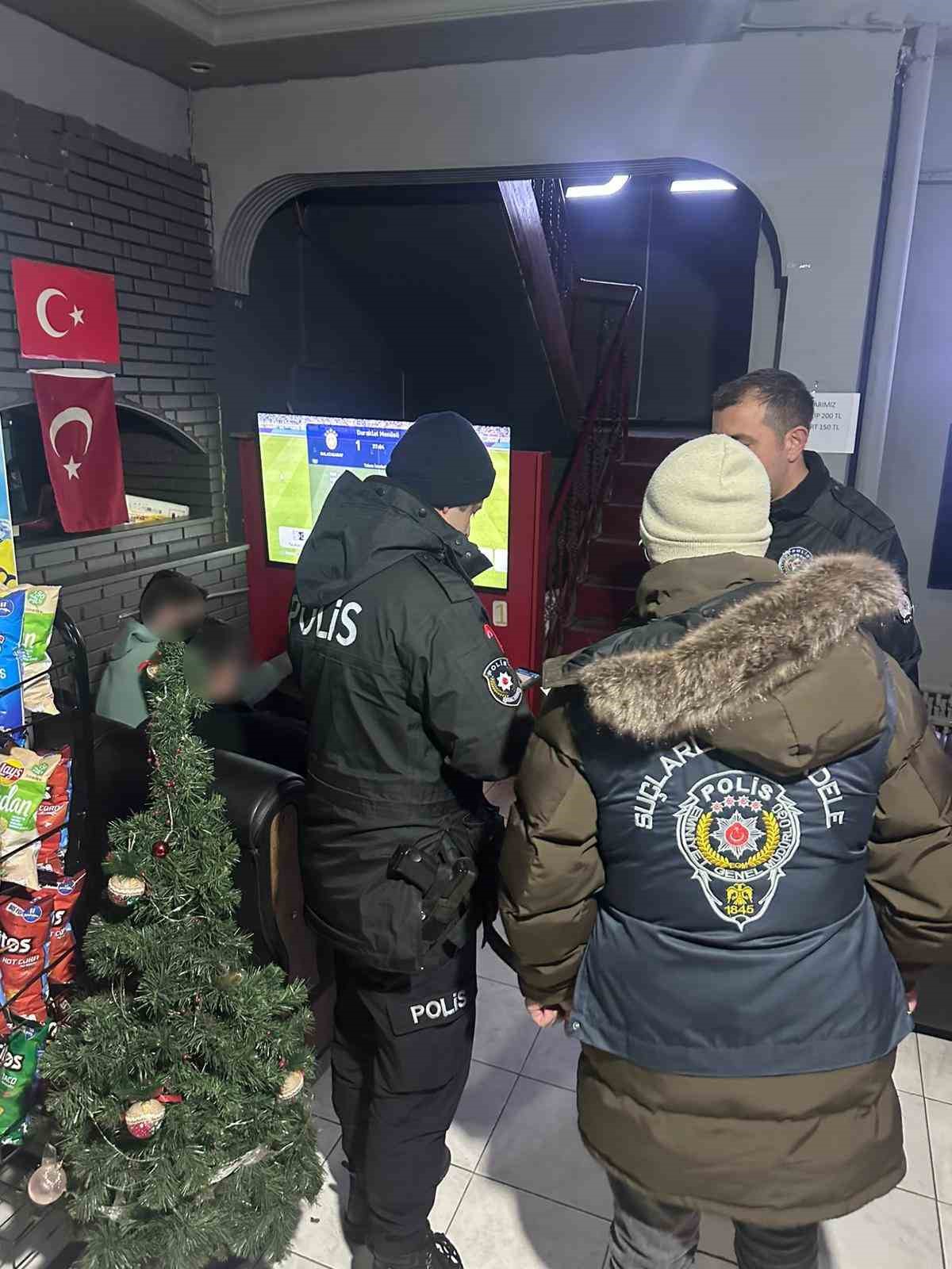 Kars’ta "Yasa Dışı Bahis" uygulaması: 61 işyeri denetlendi
