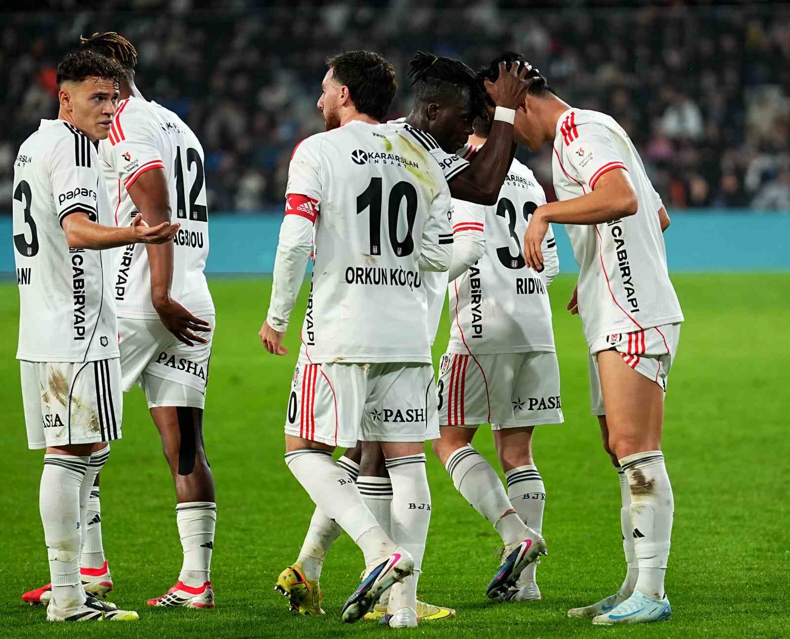 Kartal, Başakşehir deplasmanında mağlup olmuyor
