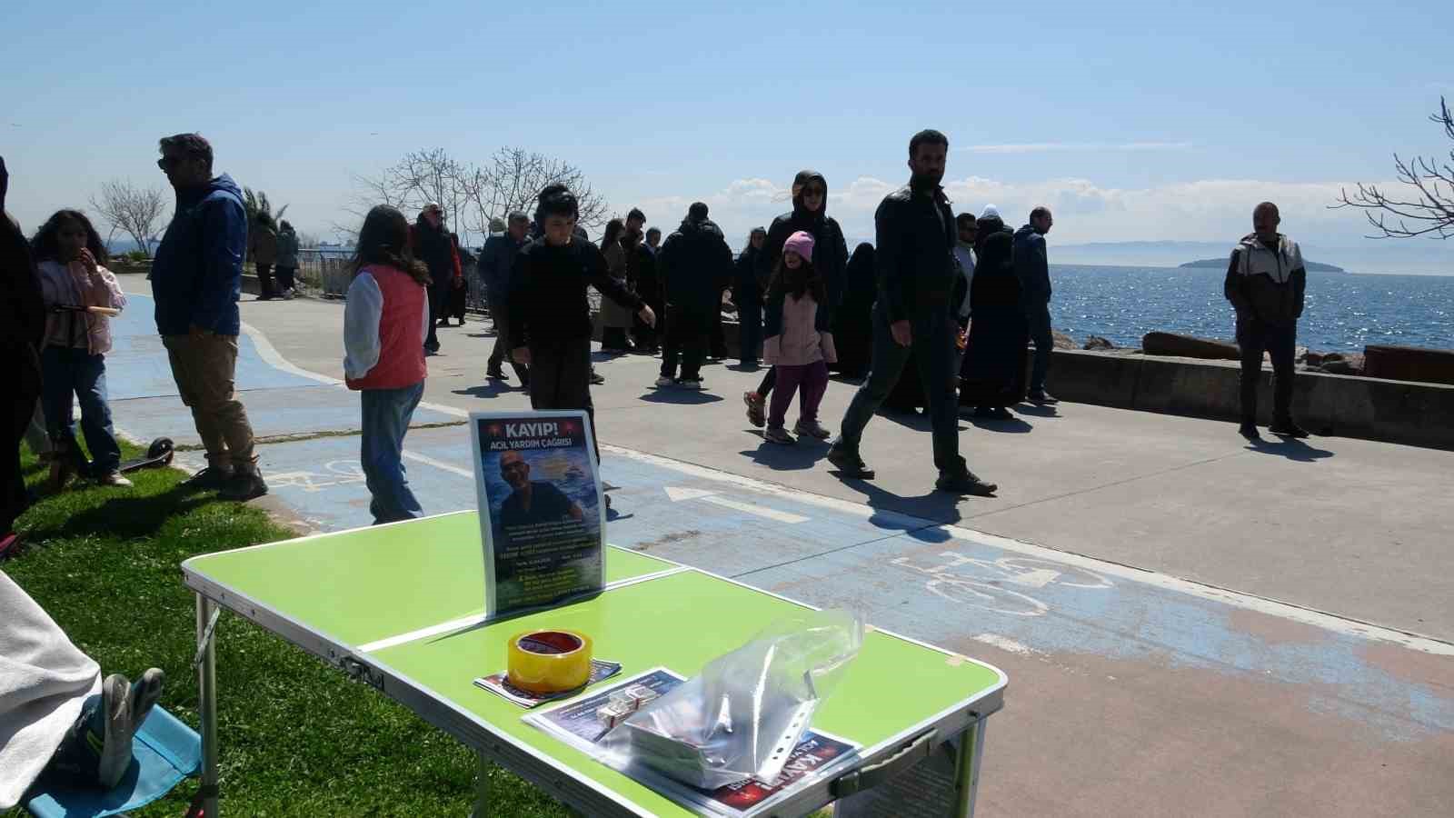 Kartal’da kaybolan balıkçı 15 gündür aranıyor: Aile ve arkadaşları denize açıldı
