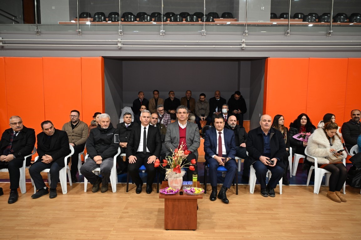 Kartepe Belediye Başkanı Kocaman, öğrencilerle bir araya geldi
