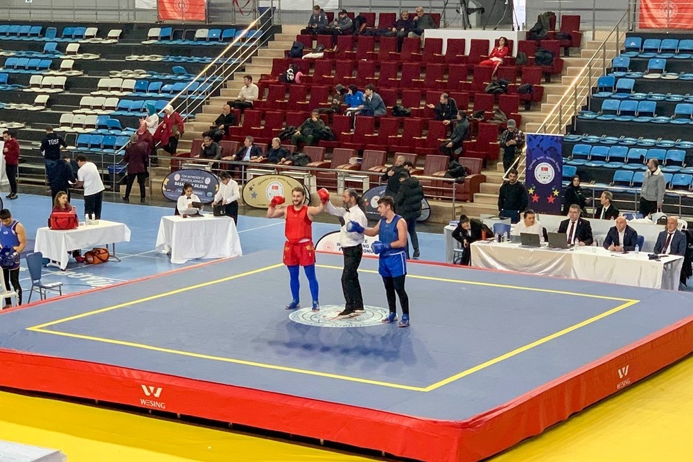 Kastamonu Üniversitesi sporcularından Türkiye ikinciliği
Kastamonu Üniversitesi sporcularından Türkiye ikinciliği