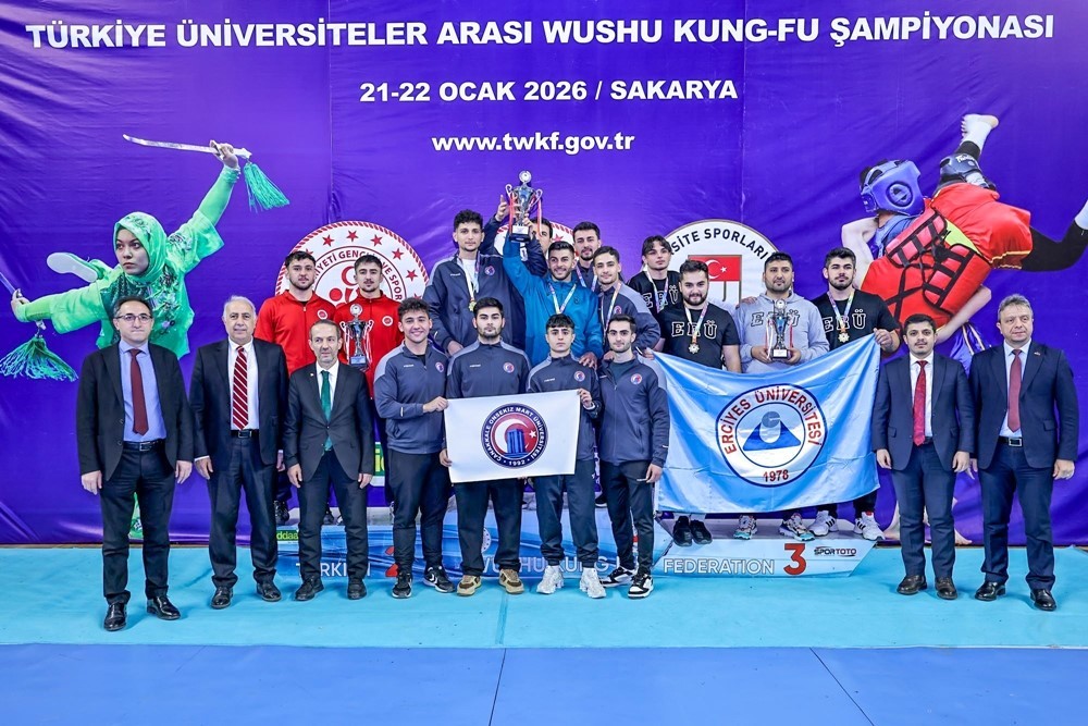 Kastamonu Üniversitesi sporcularından Türkiye ikinciliği
Kastamonu Üniversitesi sporcularından Türkiye ikinciliği