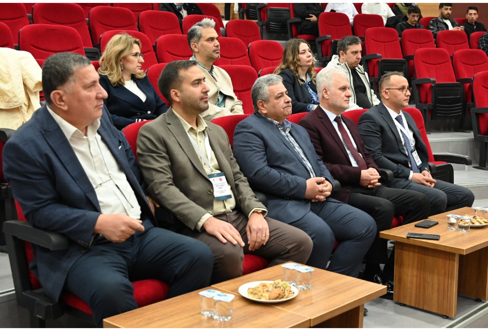 Kastamonu Üniversitesi’nde yapılardaki malzemelerin deprem dayanımı masaya yatırıldı
