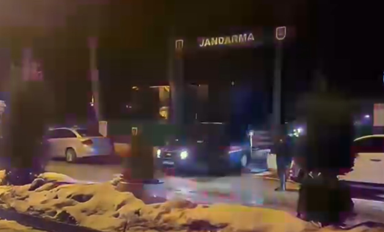 Kastamonu’da 9 farklı adrese uyuşturucu operasyonu: 8 gözaltı
